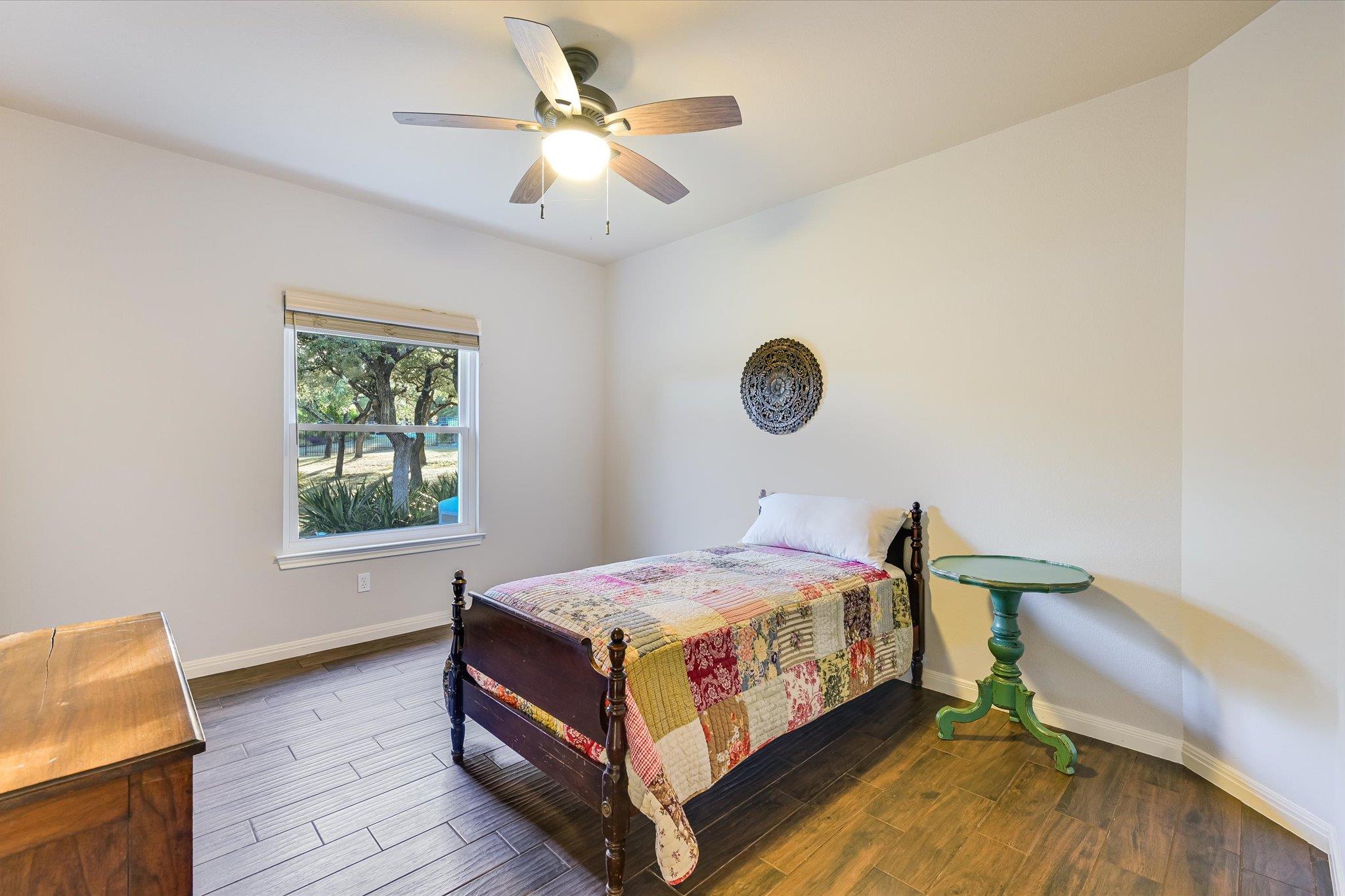 786 Ranchers Club Ln, Driftwood, TX 78619