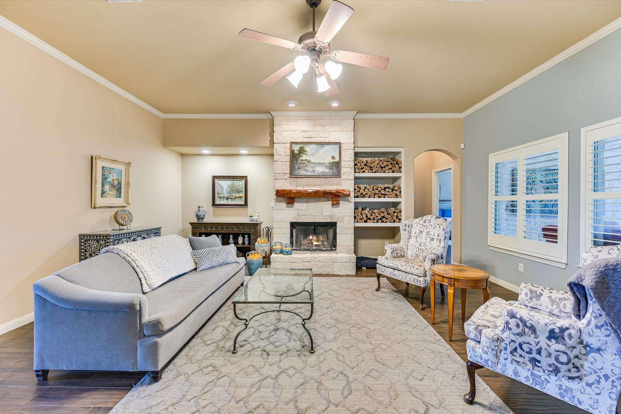 786 Ranchers Club Ln, Driftwood, TX 78619