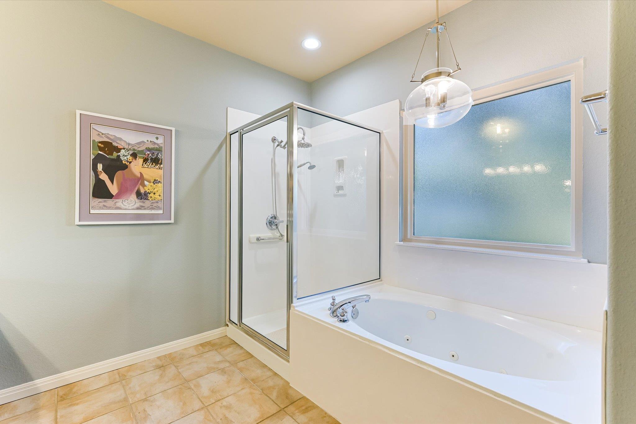 786 Ranchers Club Ln, Driftwood, TX 78619