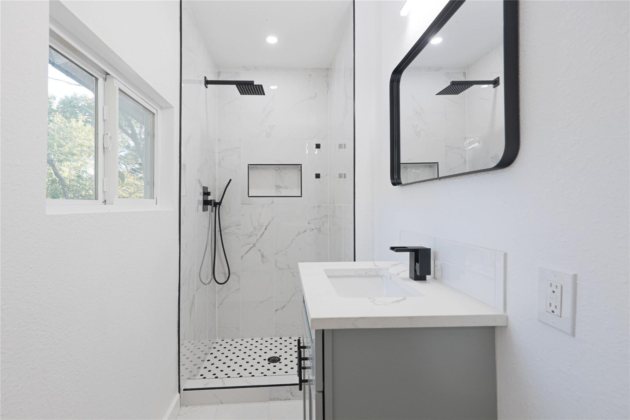 6907 Tulane Dr, Austin, TX 78723