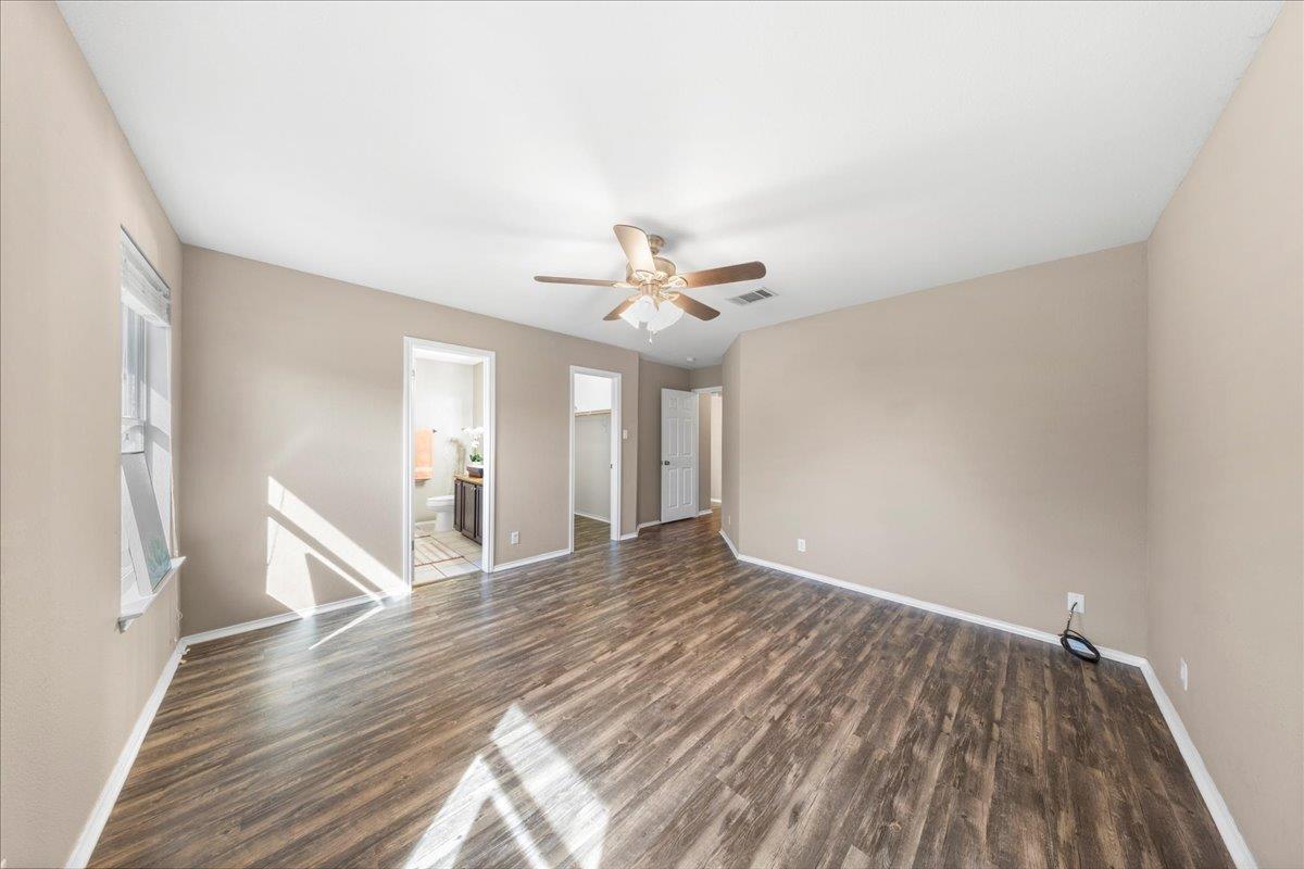 202 Ashbury Dr, Leander, TX 78641