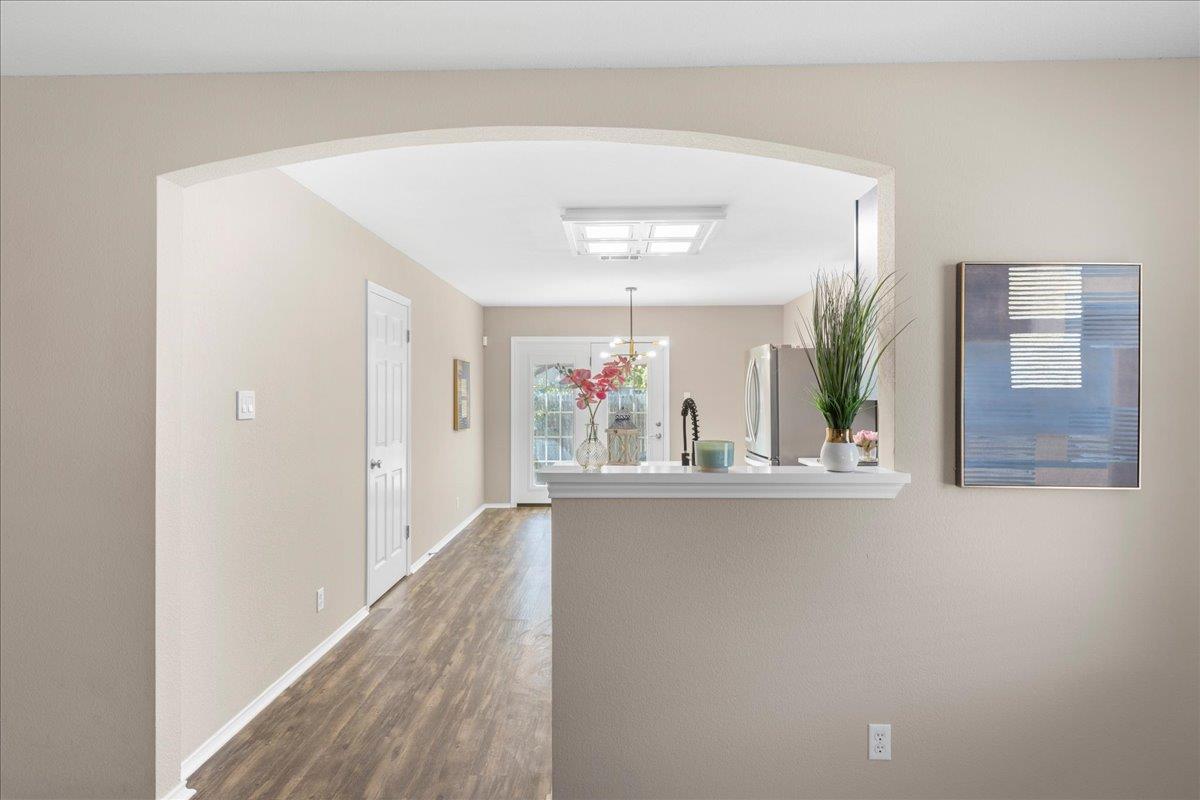 202 Ashbury Dr, Leander, TX 78641