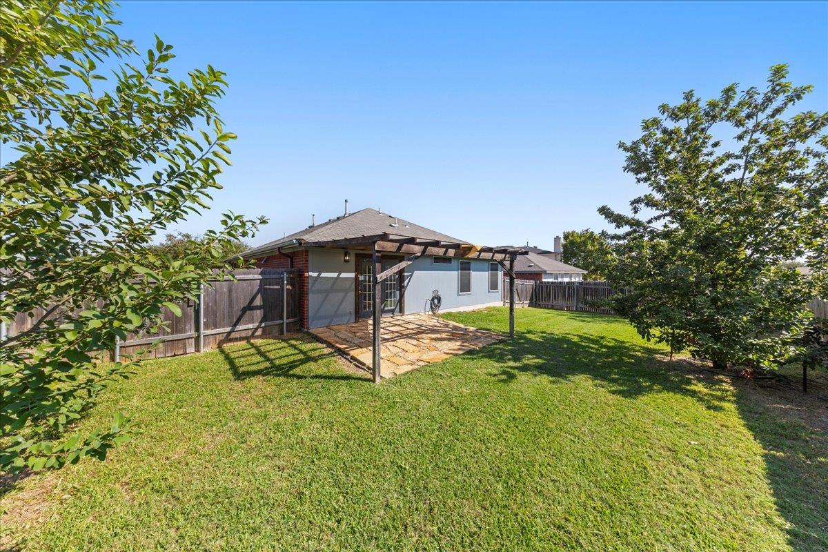 202 Ashbury Dr, Leander, TX 78641
