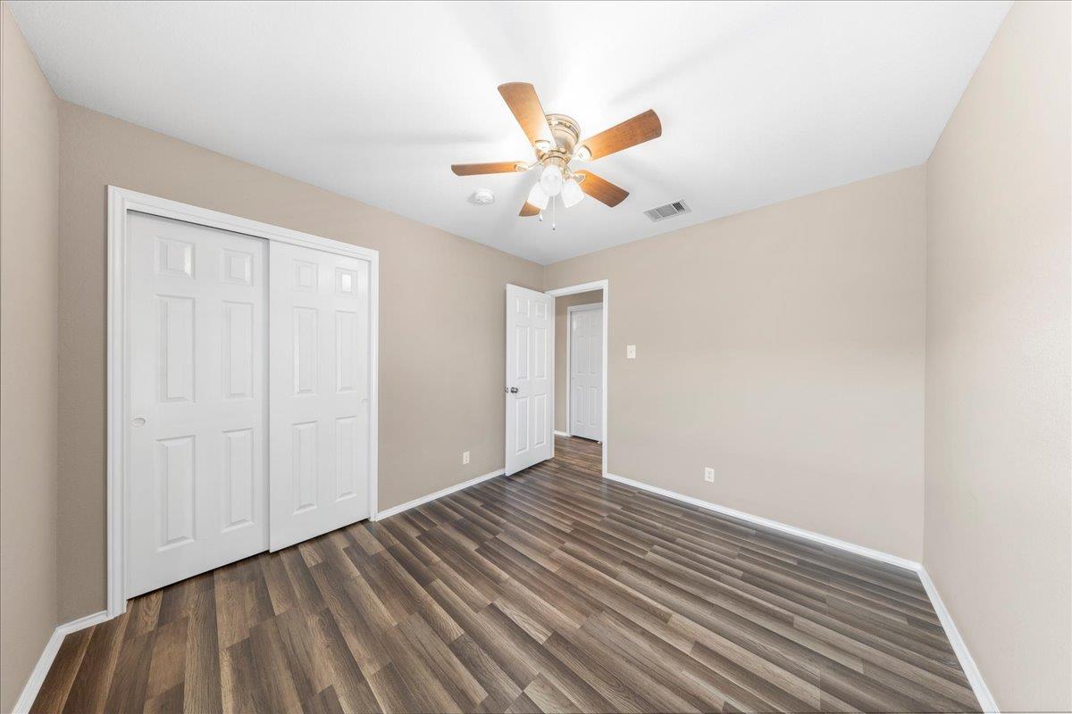 202 Ashbury Dr, Leander, TX 78641