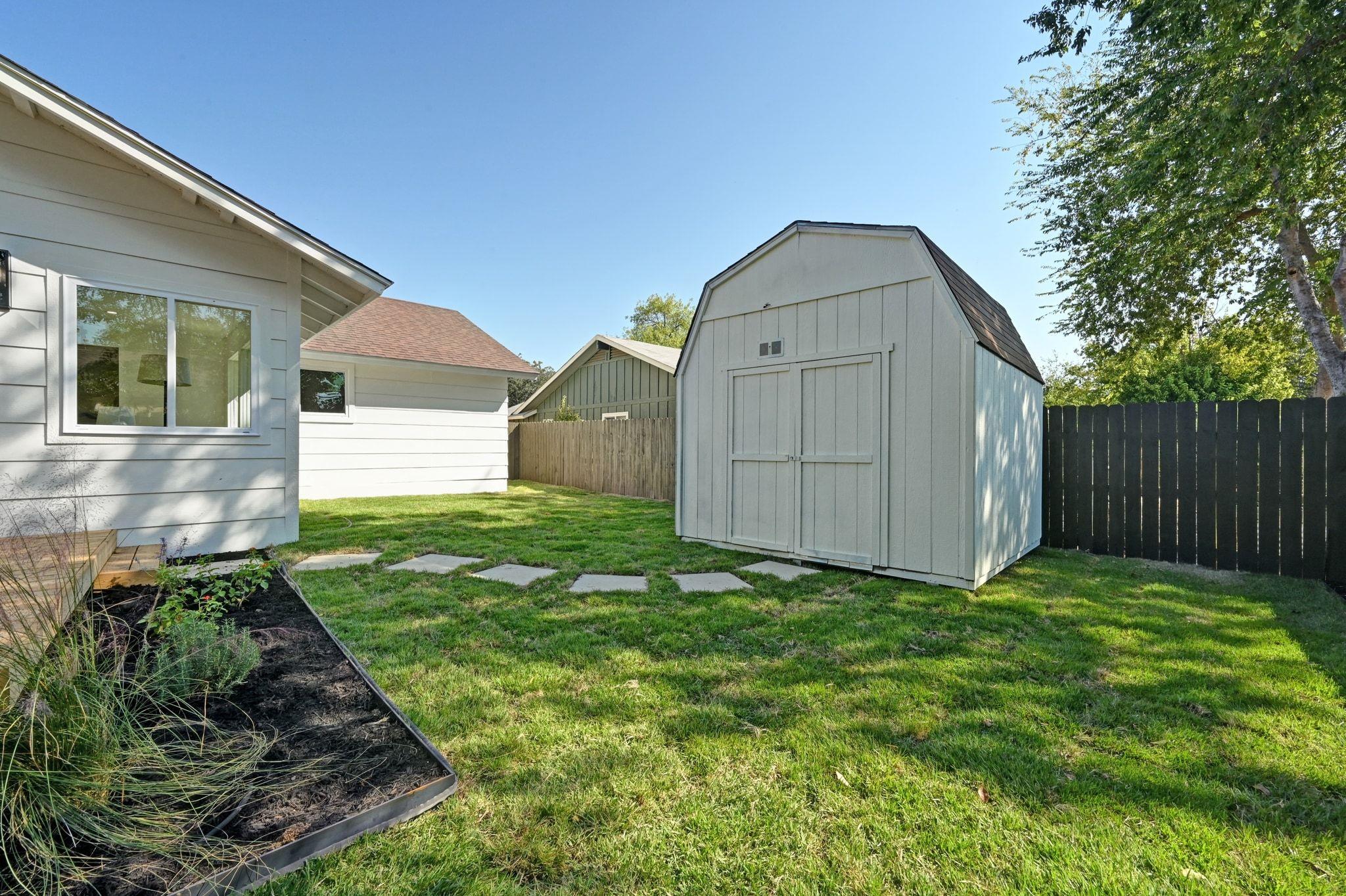 409 Thistlewood Dr, Austin, TX 78745