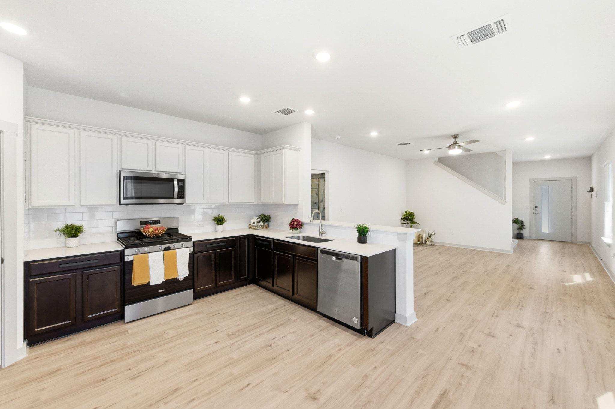 2108 Daleside Ln, Austin, TX 78754