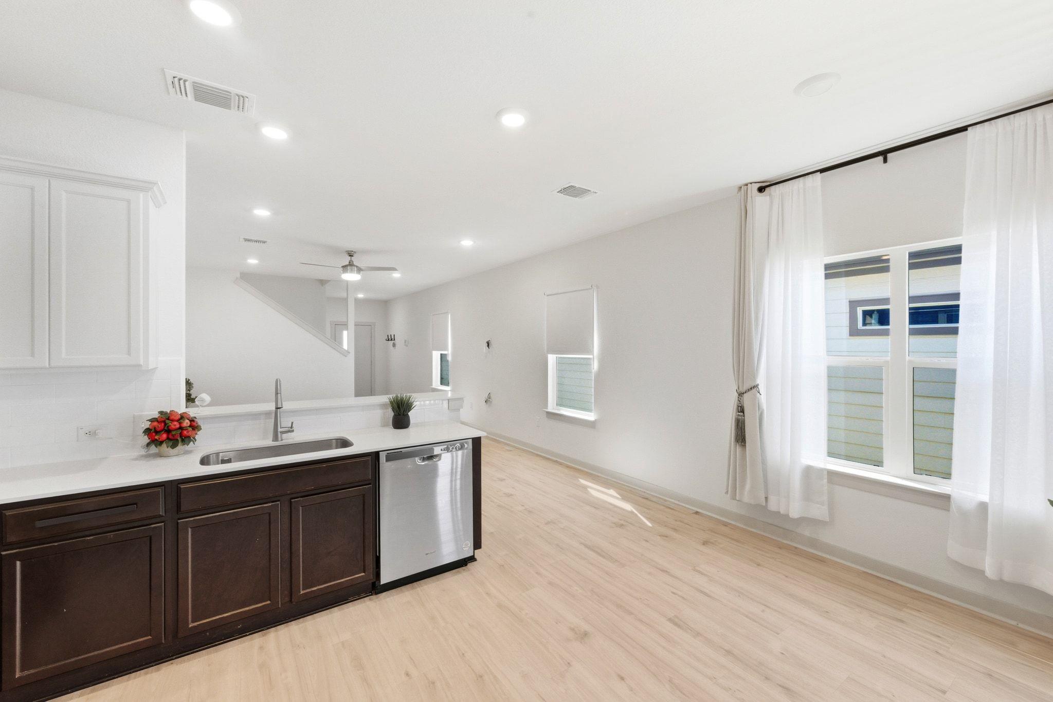 2108 Daleside Ln, Austin, TX 78754