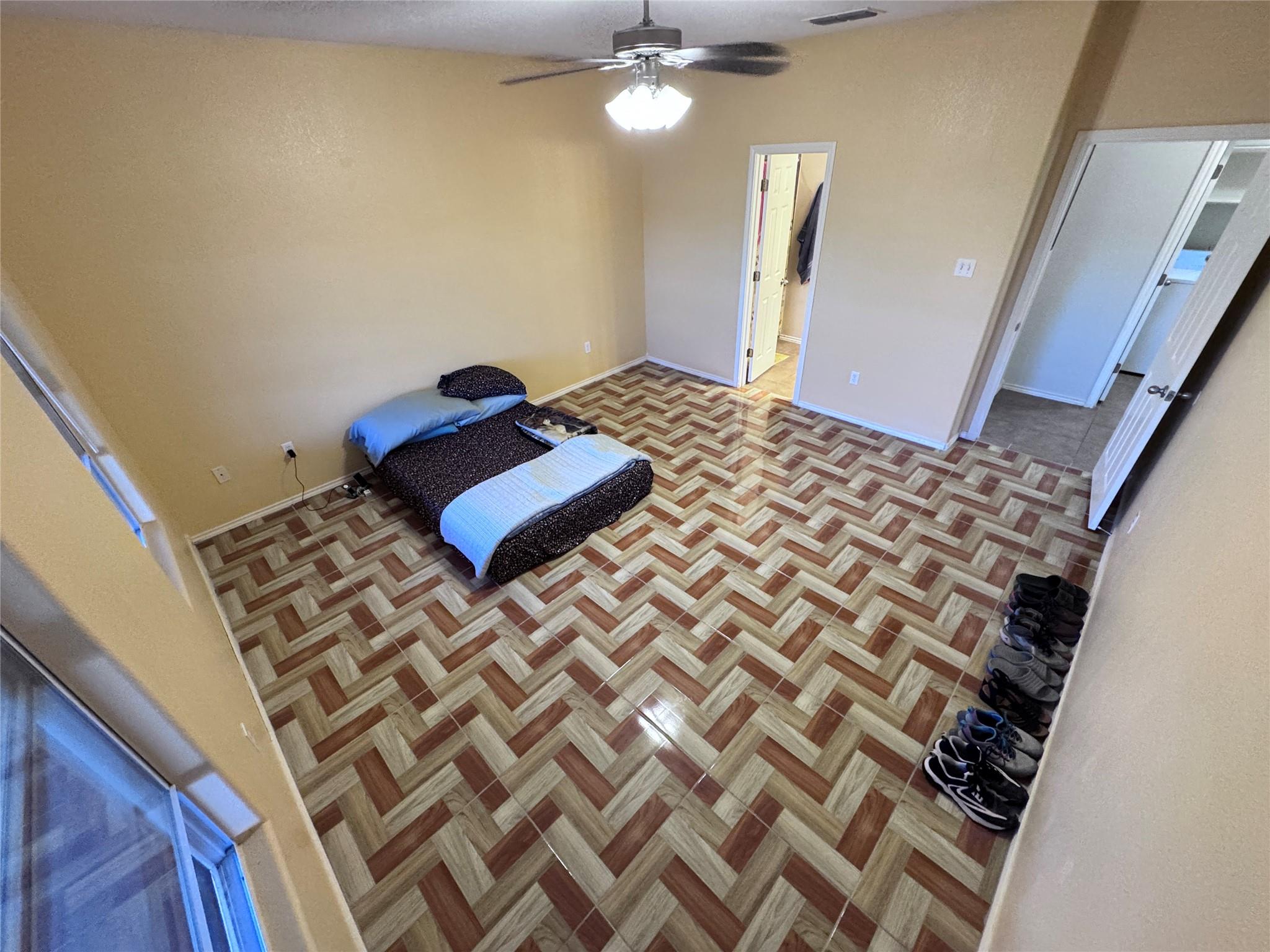 11202 Granados St, Laredo, TX 78045