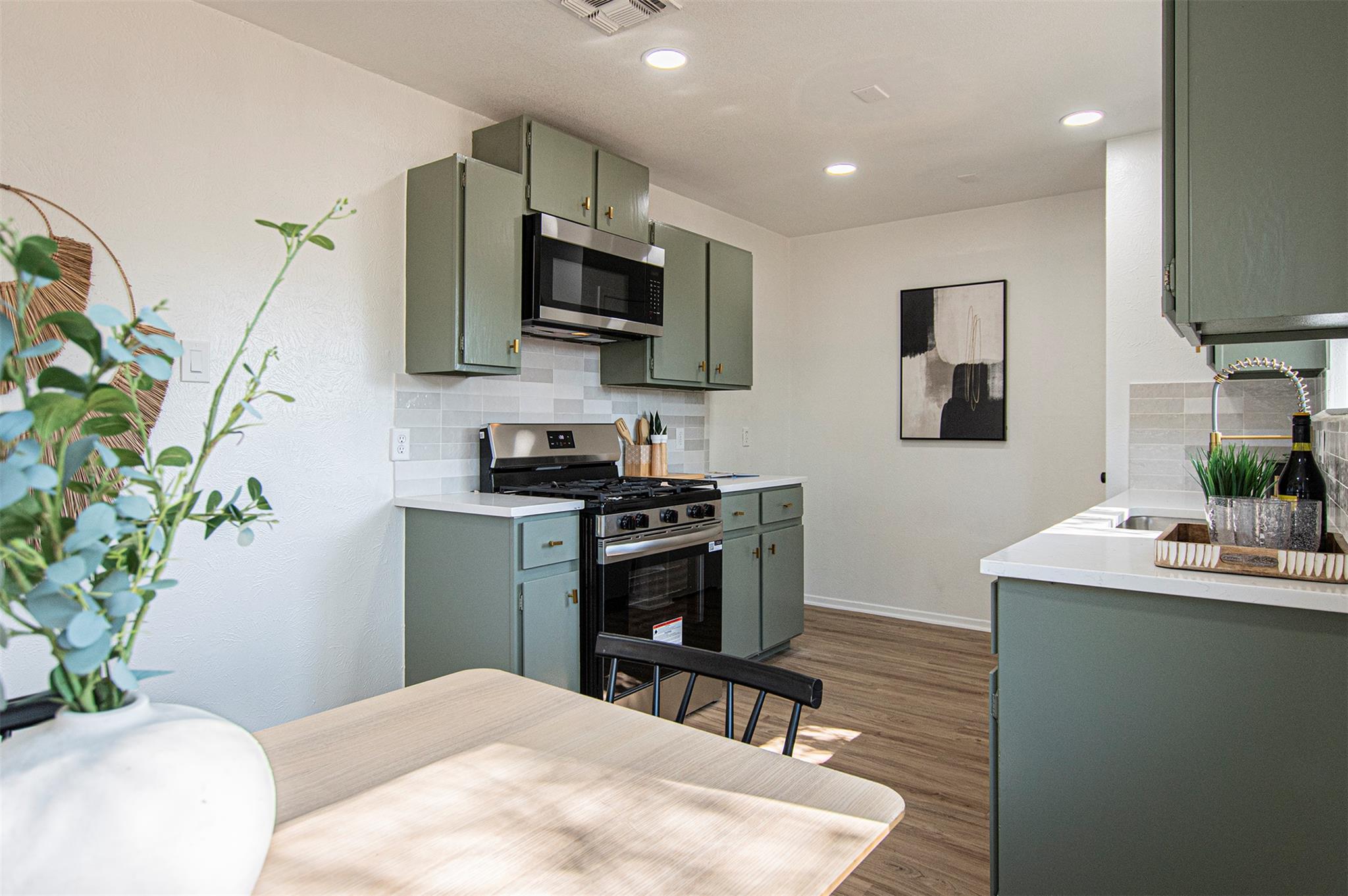 1305 Dominique Dr, Austin, TX 78753