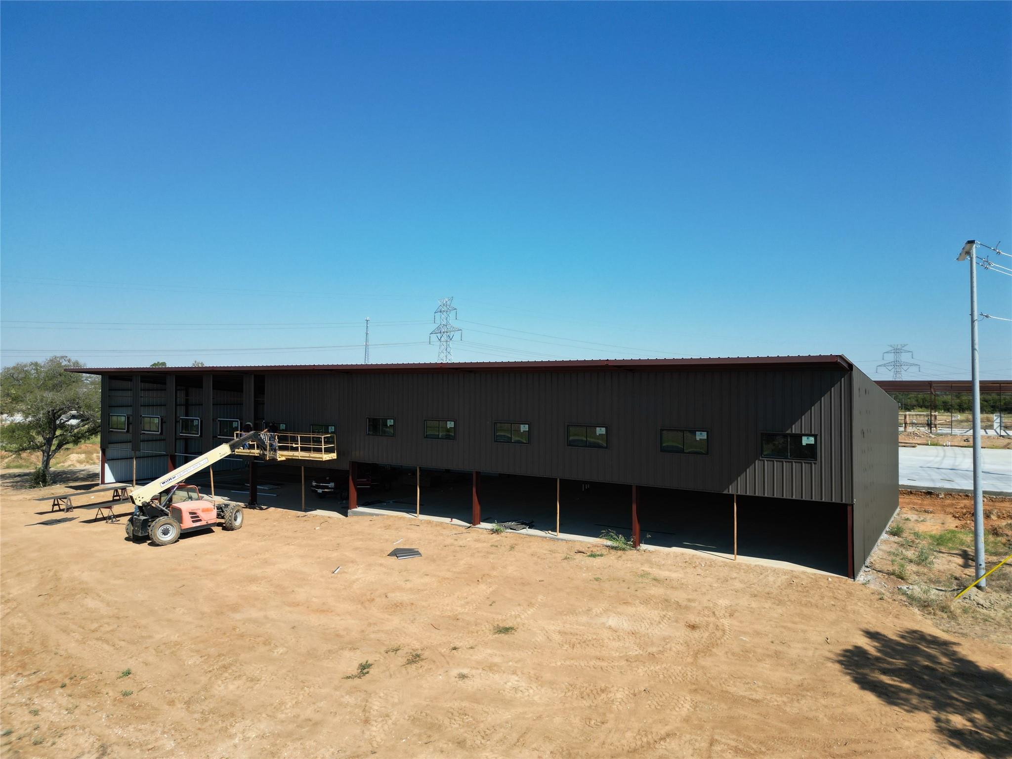 450 US-290 Highway, Elgin, TX 78621