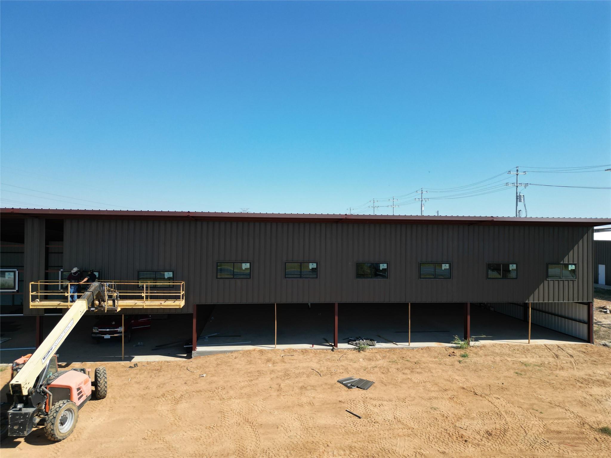 450 US-290 Highway, Elgin, TX 78621