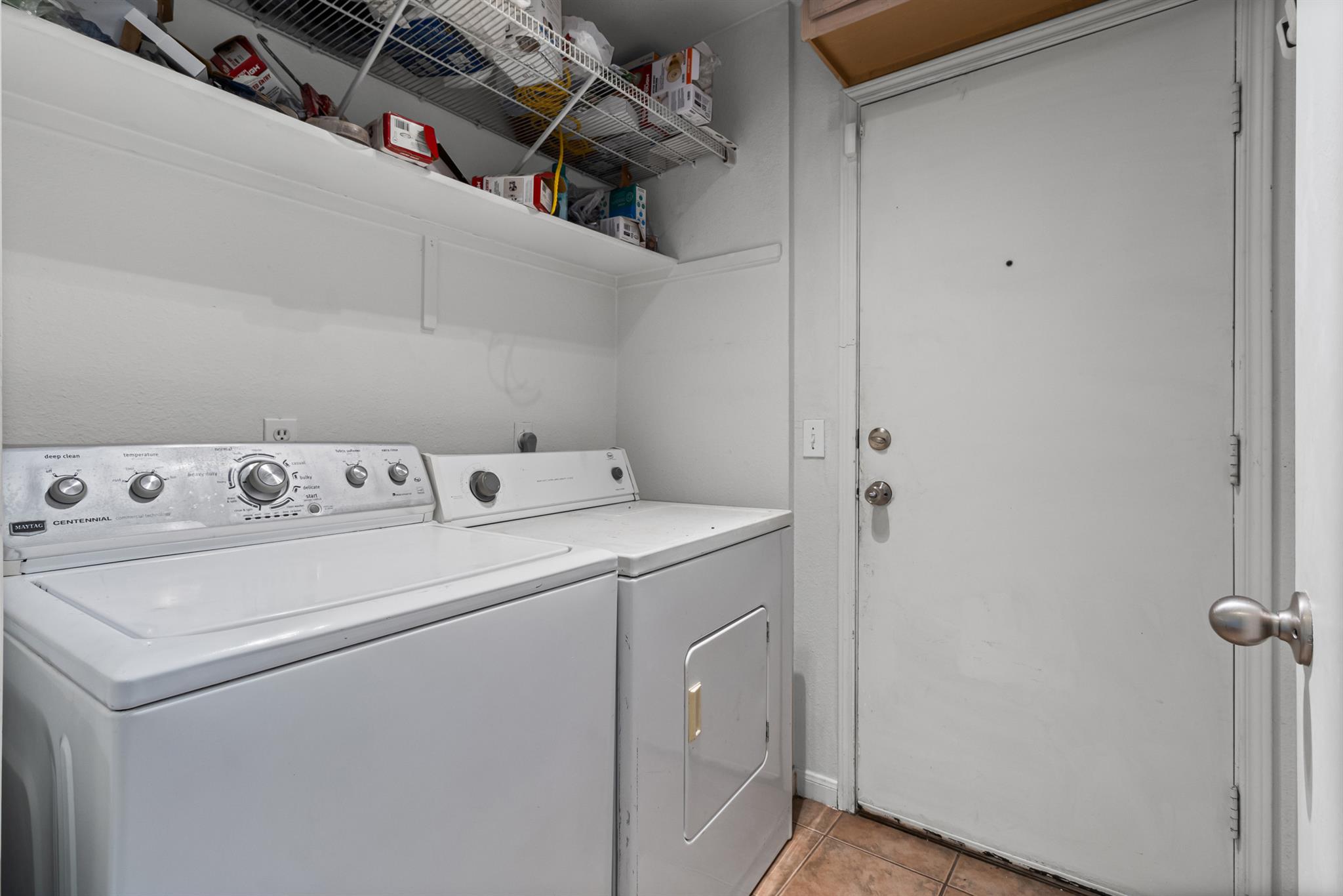 1910 Ireland Dr, Leander, TX 78641