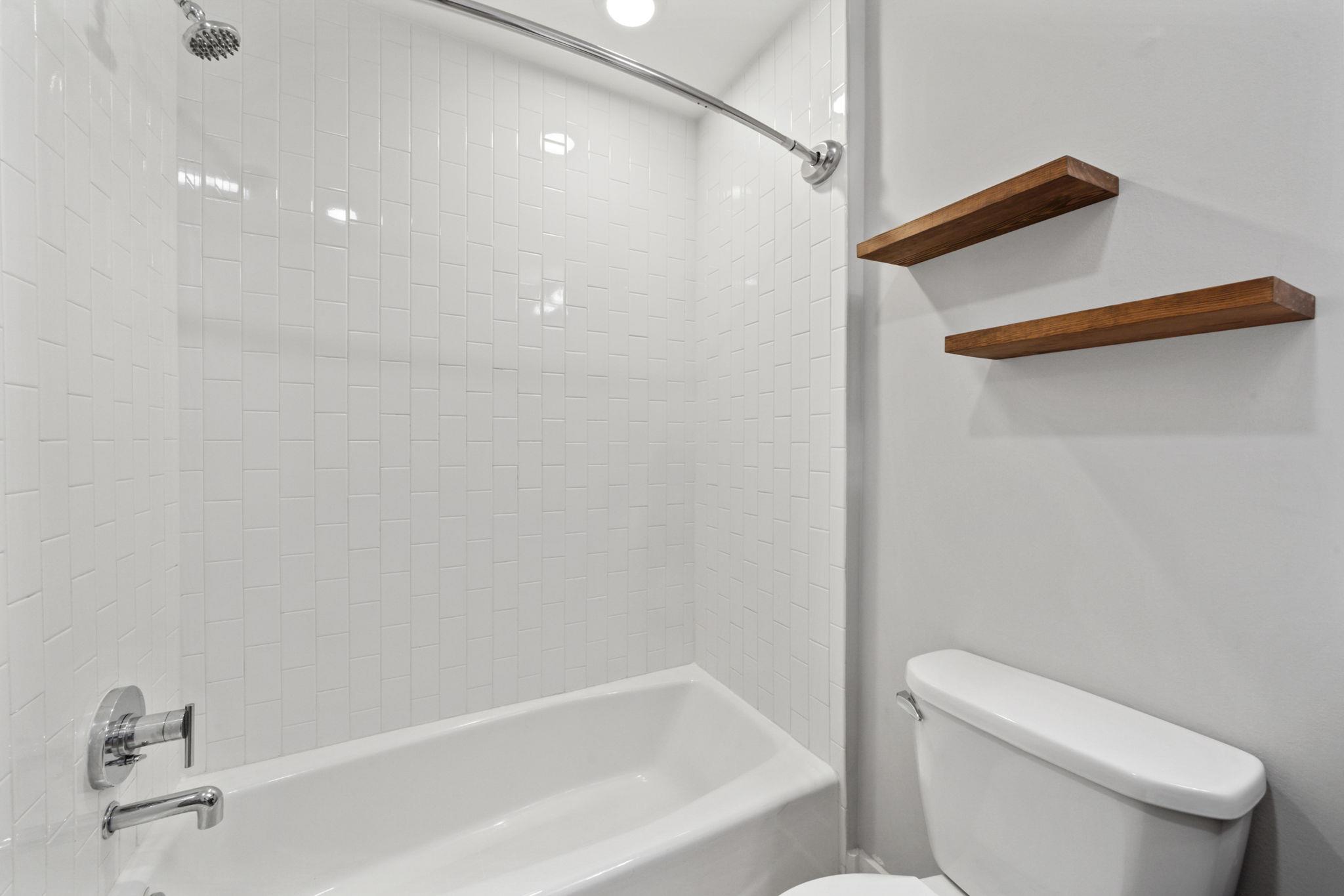 603 Davis St # 710, Austin, TX 78701