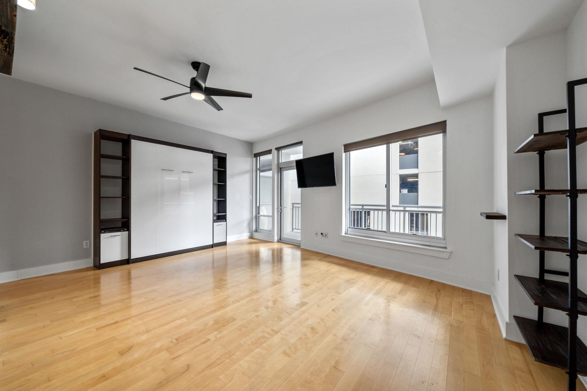 603 Davis St # 710, Austin, TX 78701