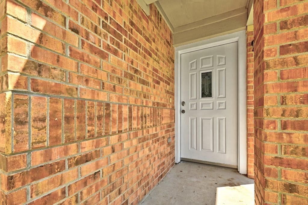 6317 Vida Nueva Ave, Del Valle, TX 78617