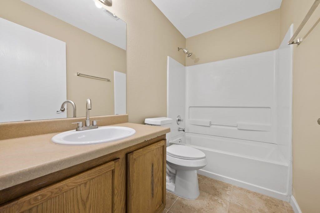 6317 Vida Nueva Ave, Del Valle, TX 78617