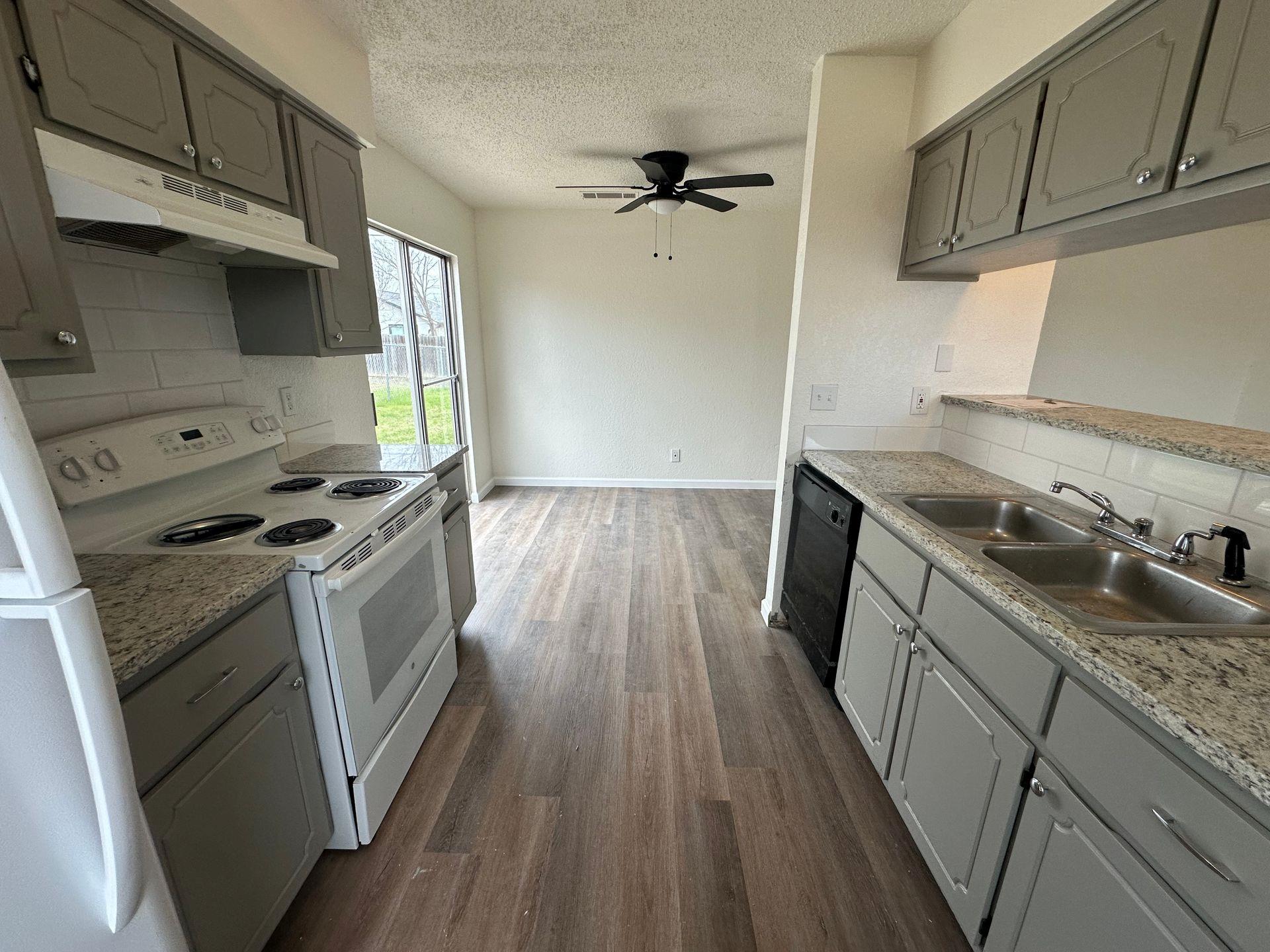 2210 Shoemaker Dr, Killeen, TX 76543