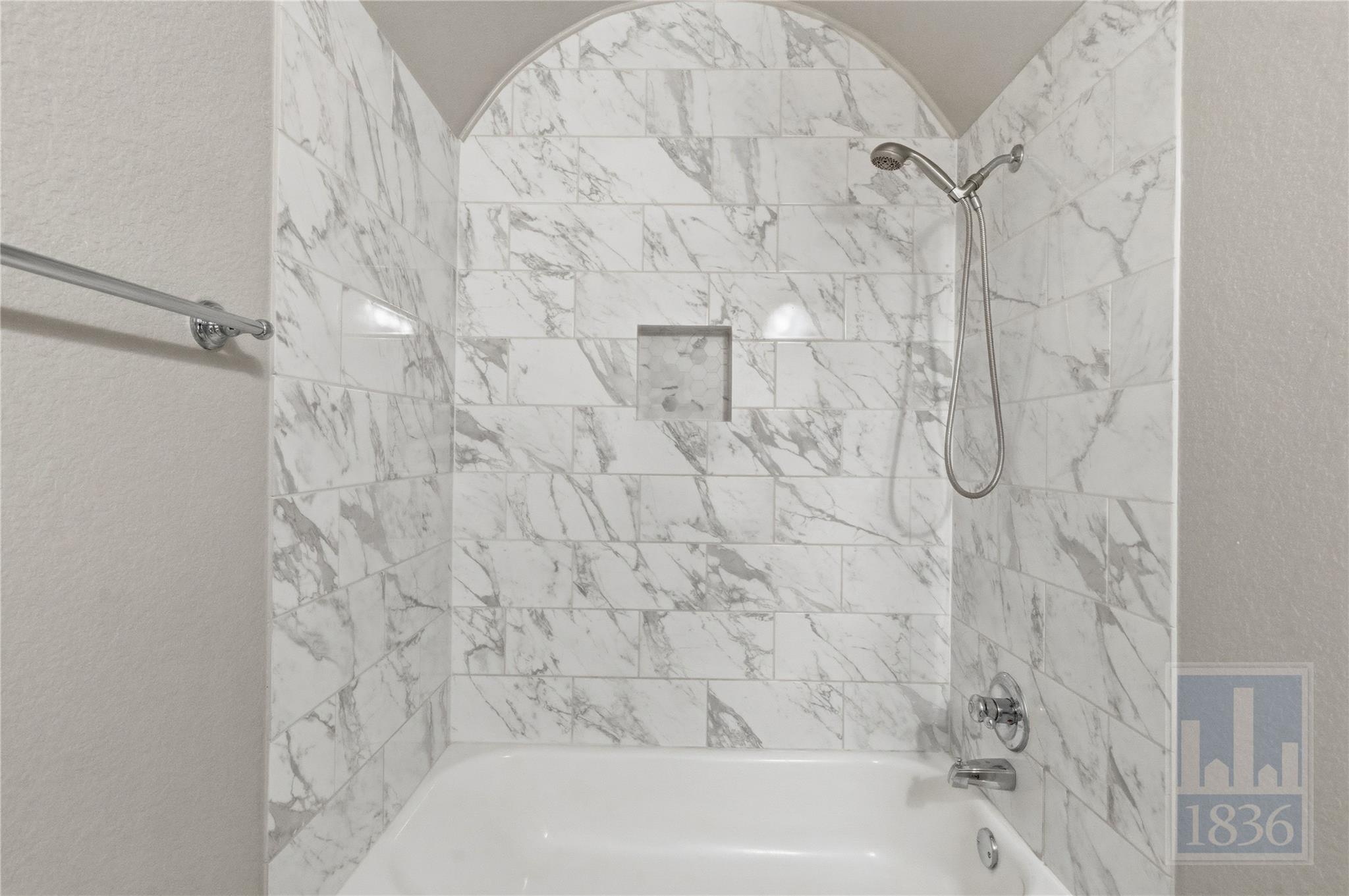 420 Torrington Dr, Austin, TX 78737