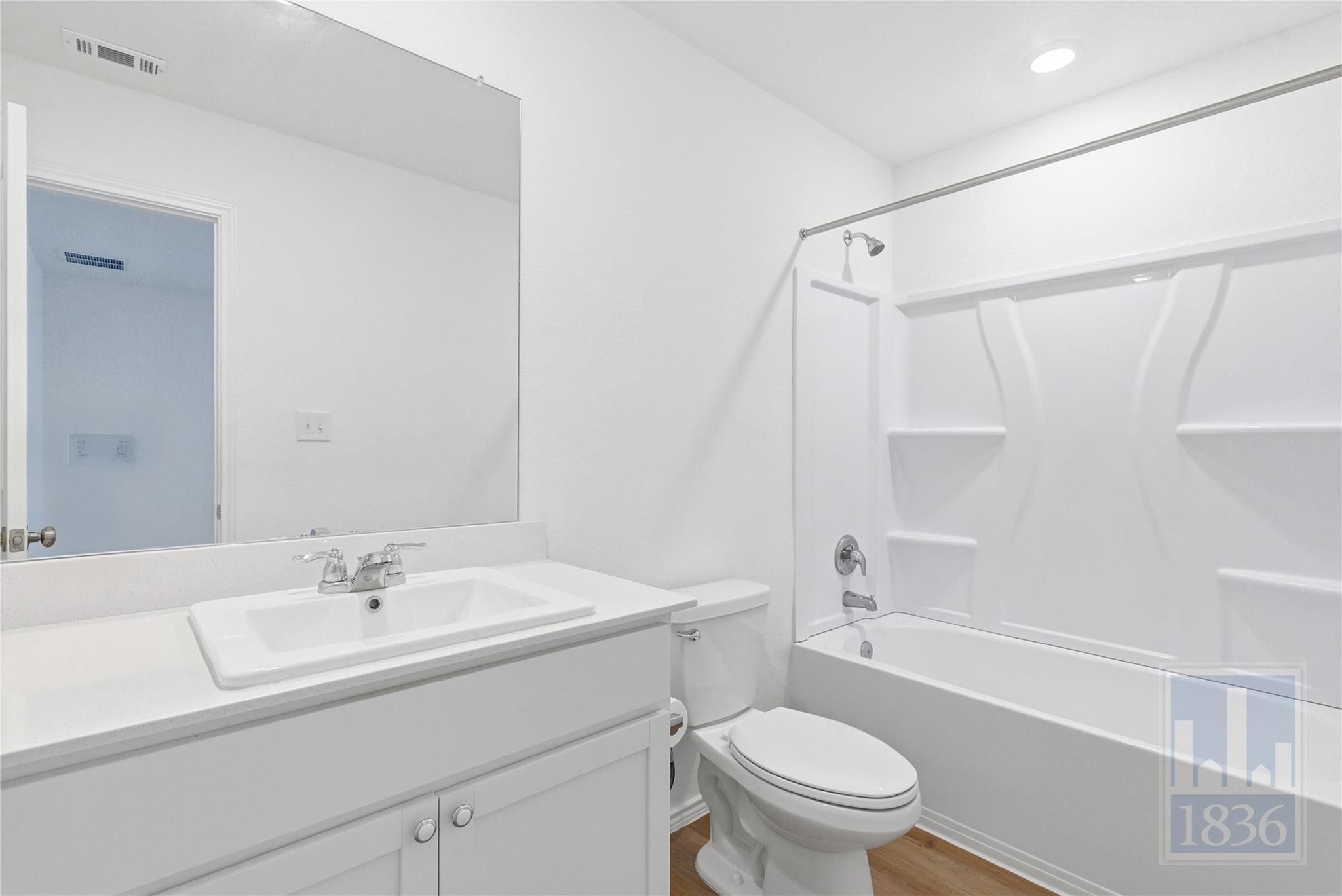 2213 Cyclone Dr, Lockhart, TX 78644