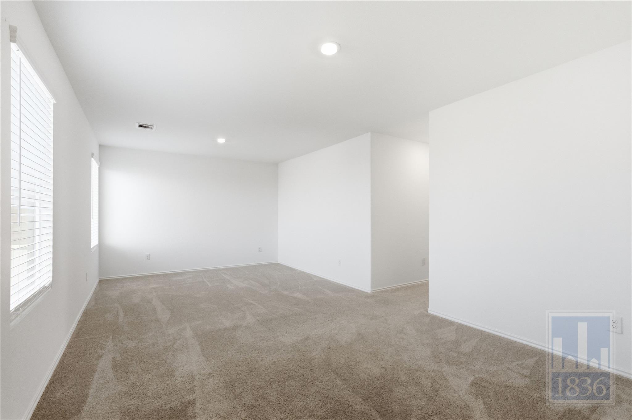 2213 Cyclone Dr, Lockhart, TX 78644