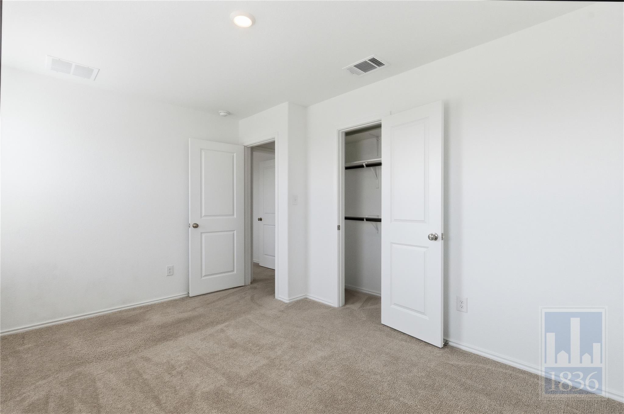 2213 Cyclone Dr, Lockhart, TX 78644