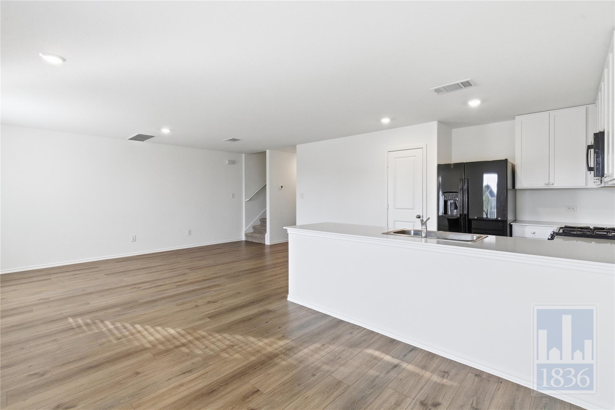 2213 Cyclone Dr, Lockhart, TX 78644