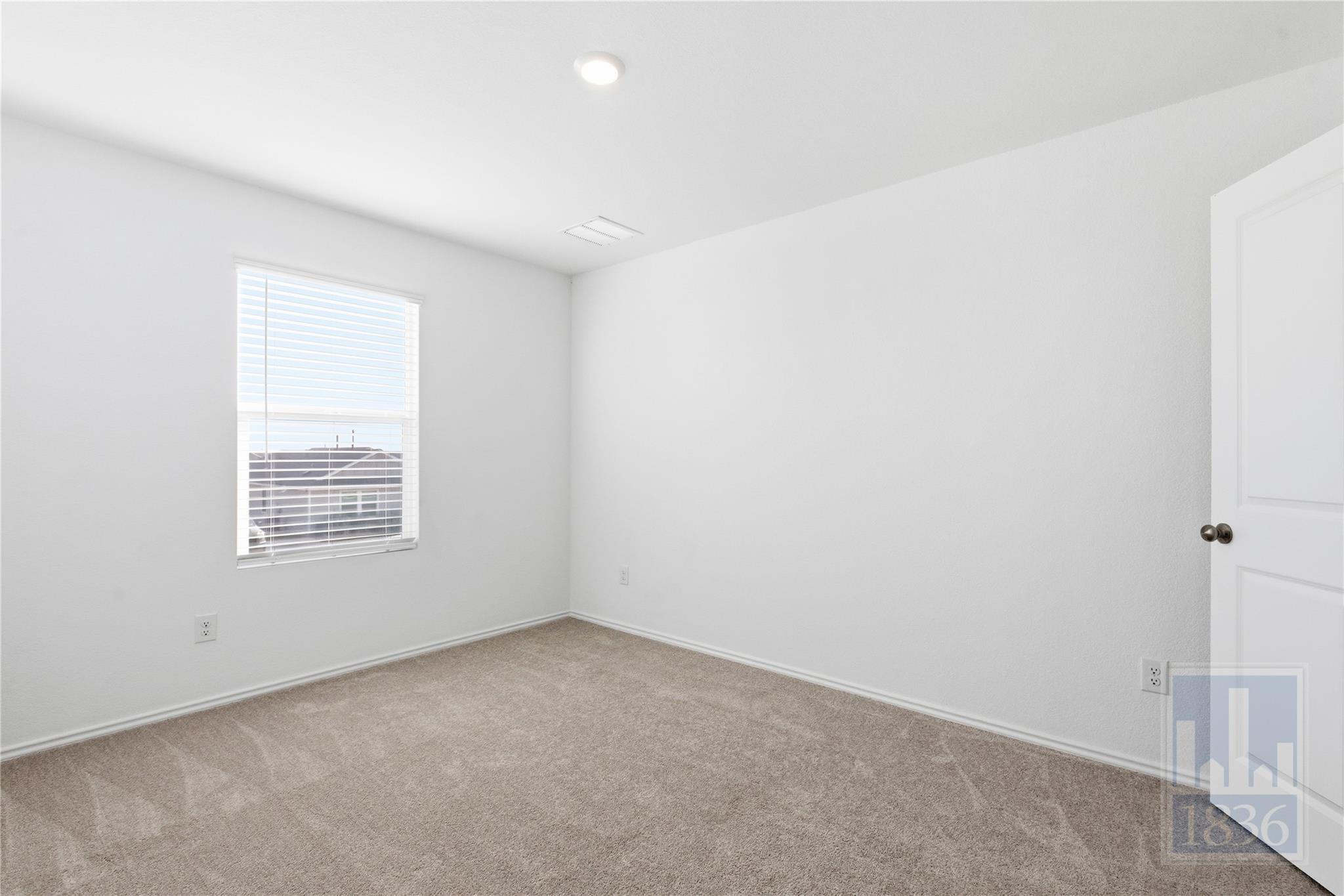 2213 Cyclone Dr, Lockhart, TX 78644