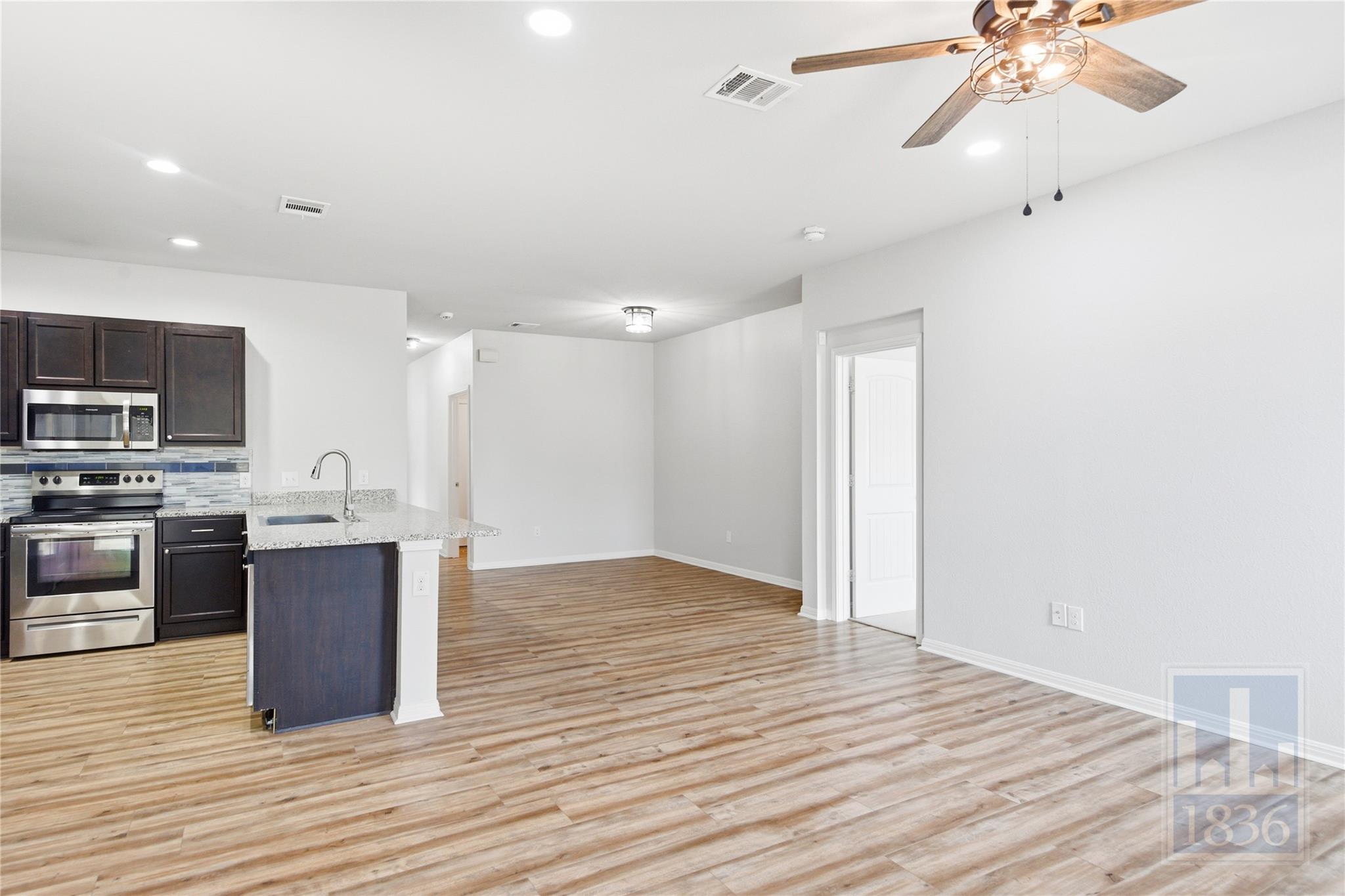 617 Independence Ave, Liberty Hill, TX 78642