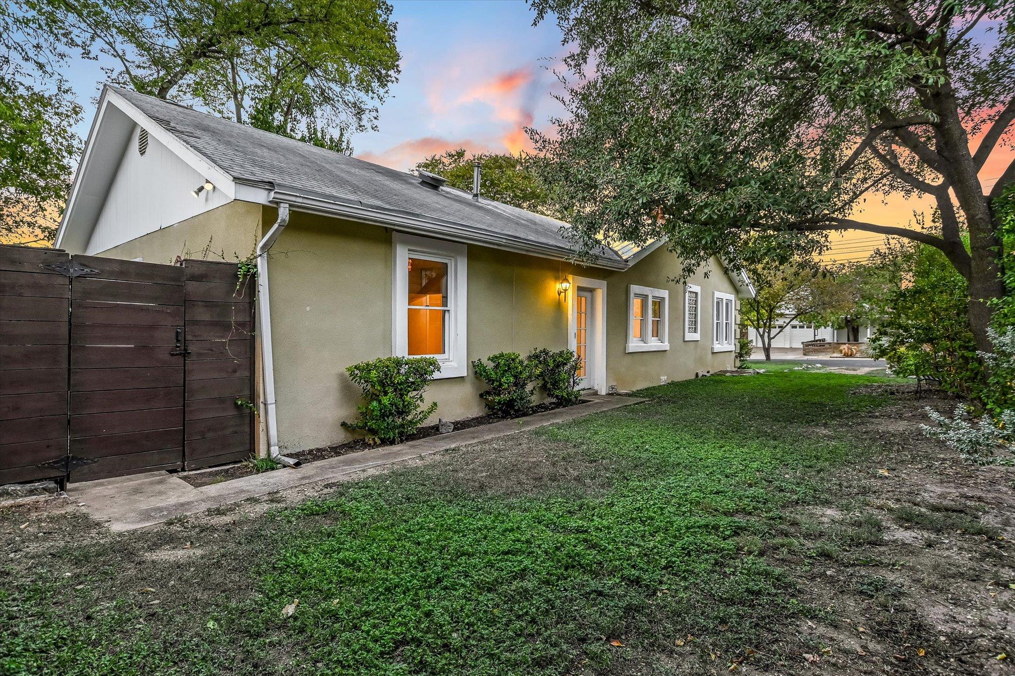 303 Ben Howell Dr, Austin, TX 78704