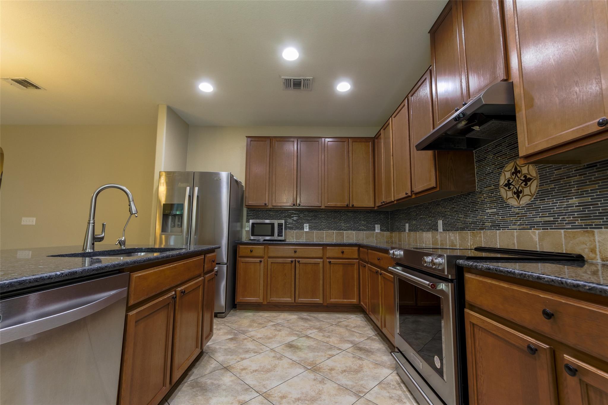 8408 Panadero Dr, Austin, TX 78747