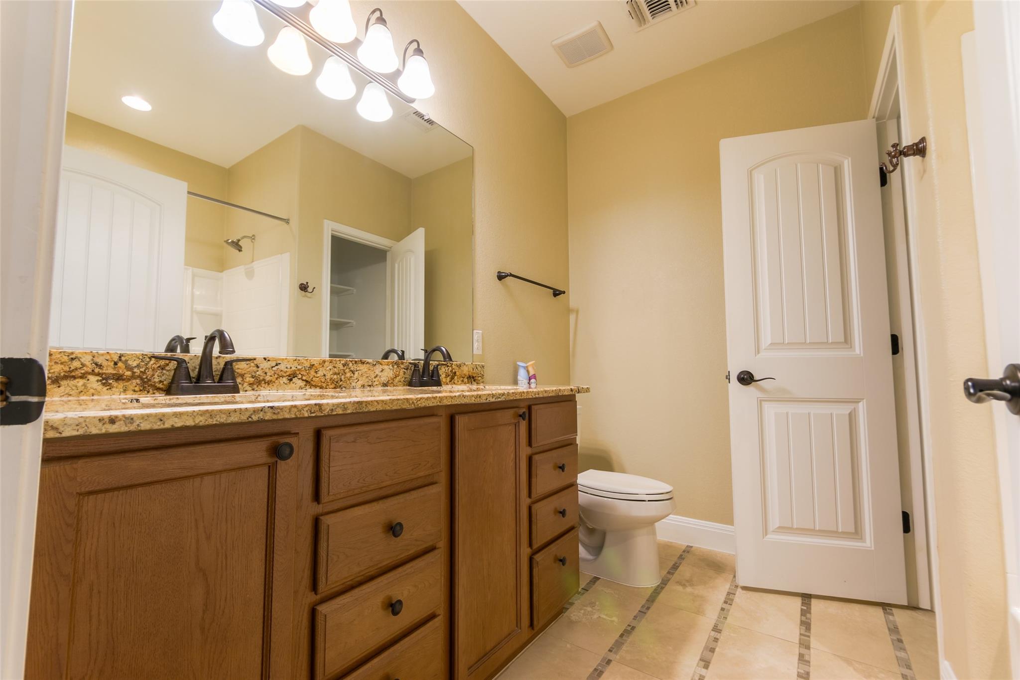 8408 Panadero Dr, Austin, TX 78747