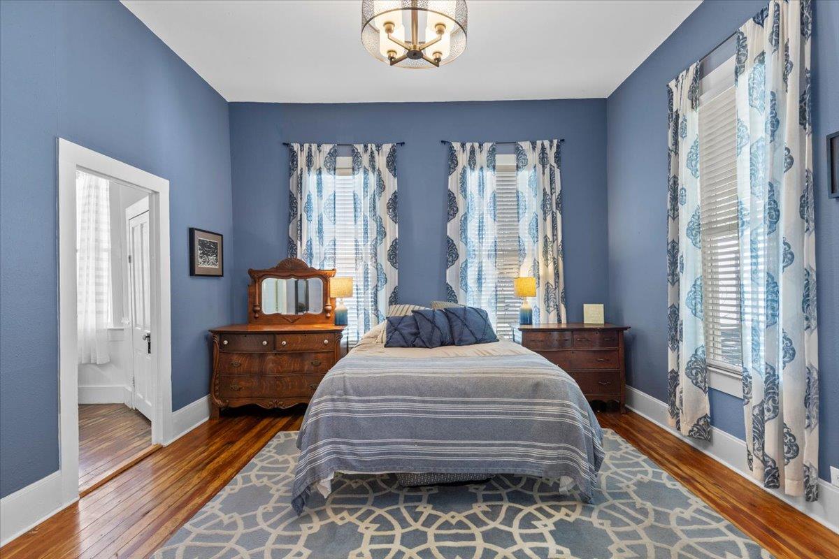 503A Wilkes St, Smithville, TX 78957