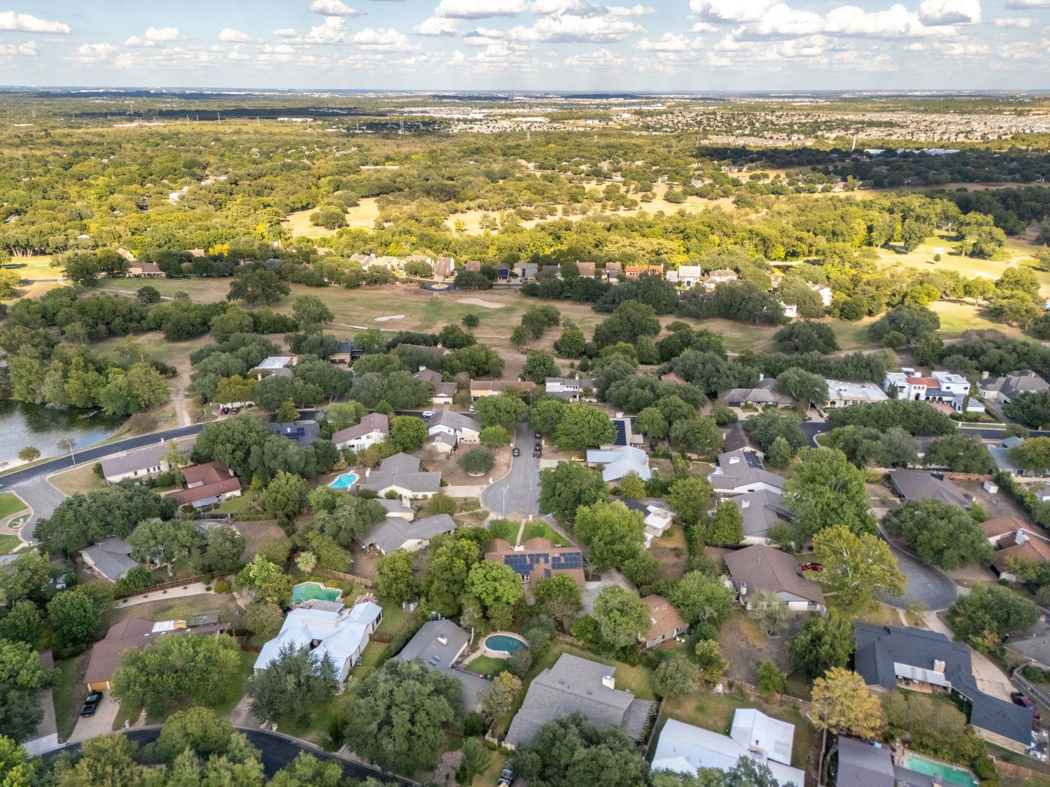 2401 Apple Valley Cir, Austin, TX 78747