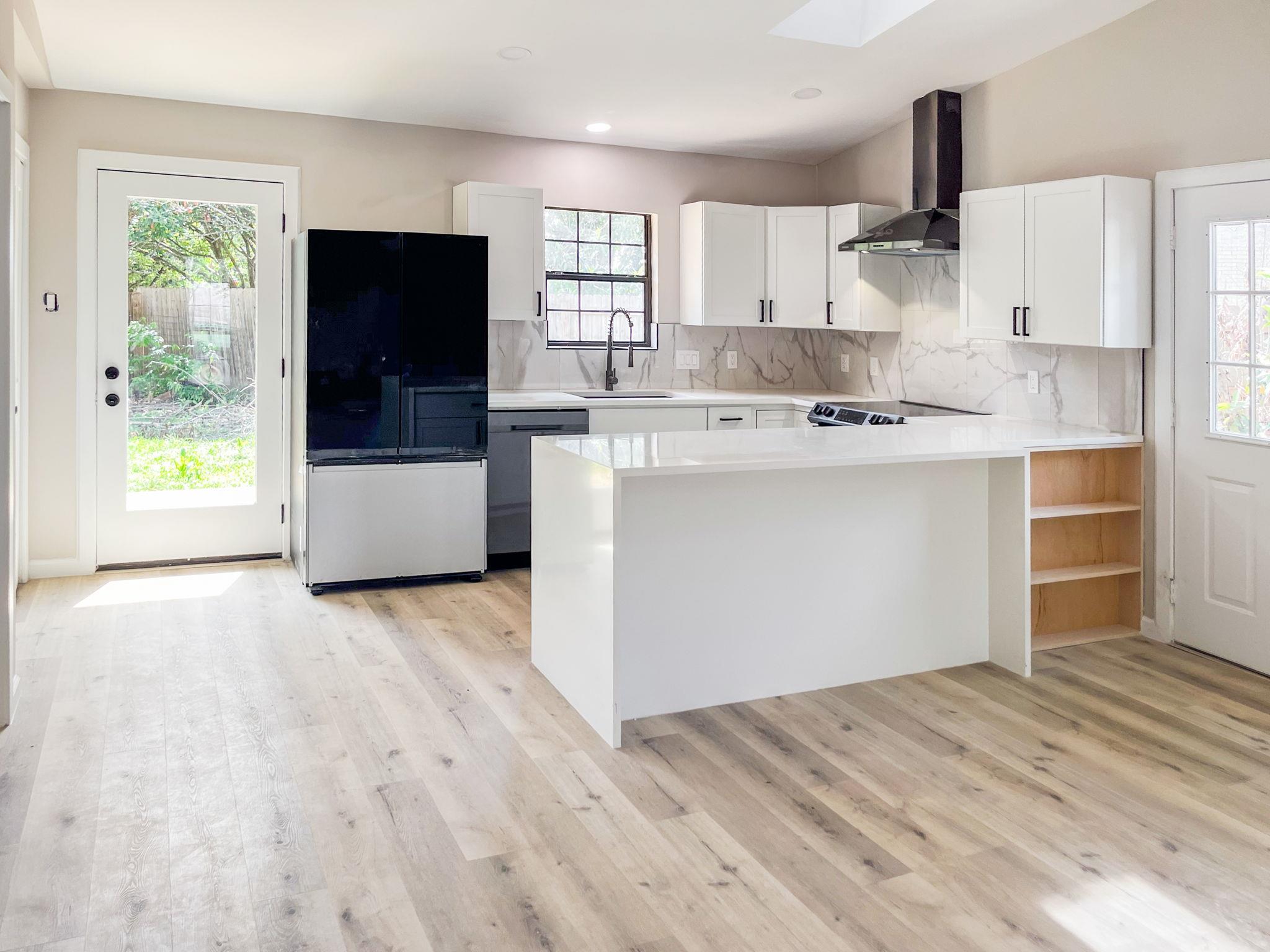 2401 Apple Valley Cir, Austin, TX 78747