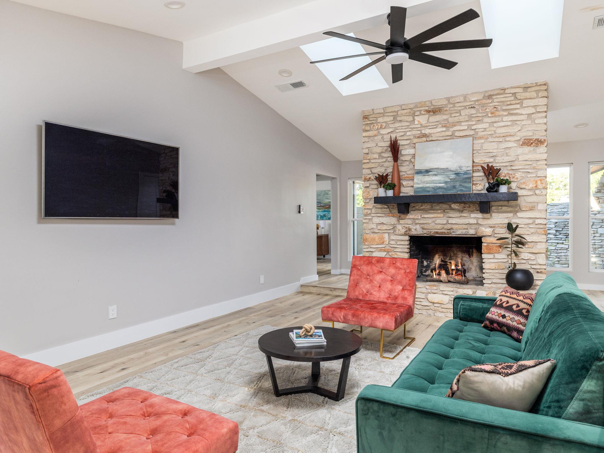 2401 Apple Valley Cir, Austin, TX 78747