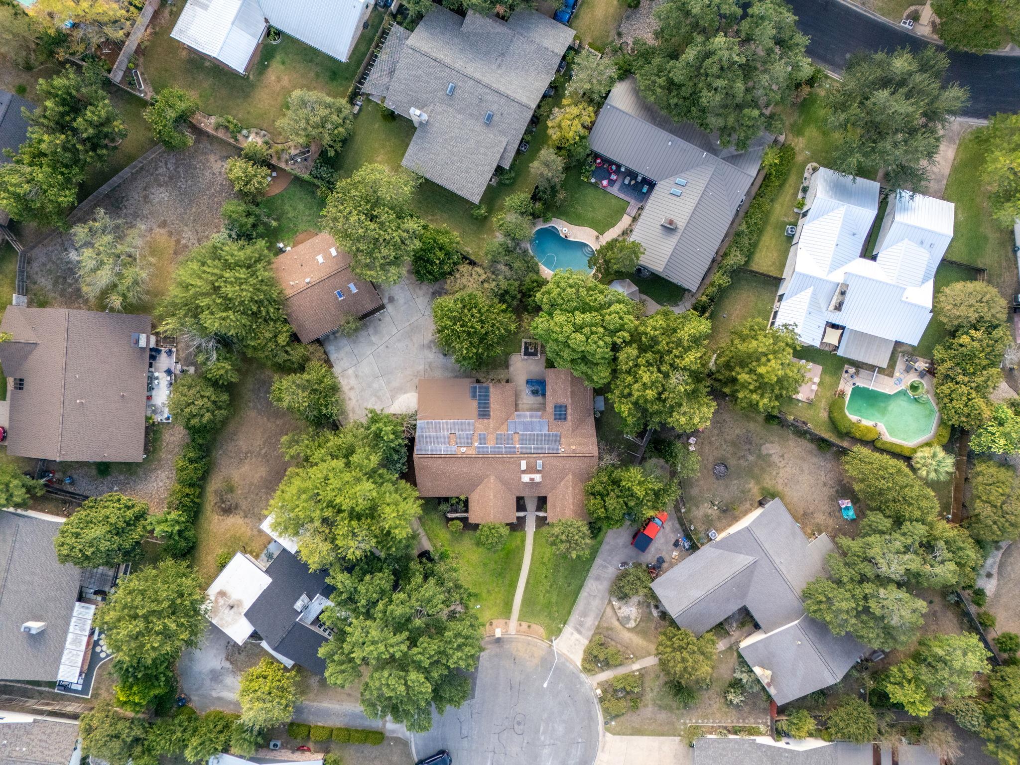 2401 Apple Valley Cir, Austin, TX 78747