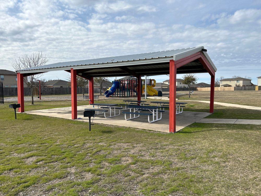 921 Dexter Dr S, Leander, TX 78641