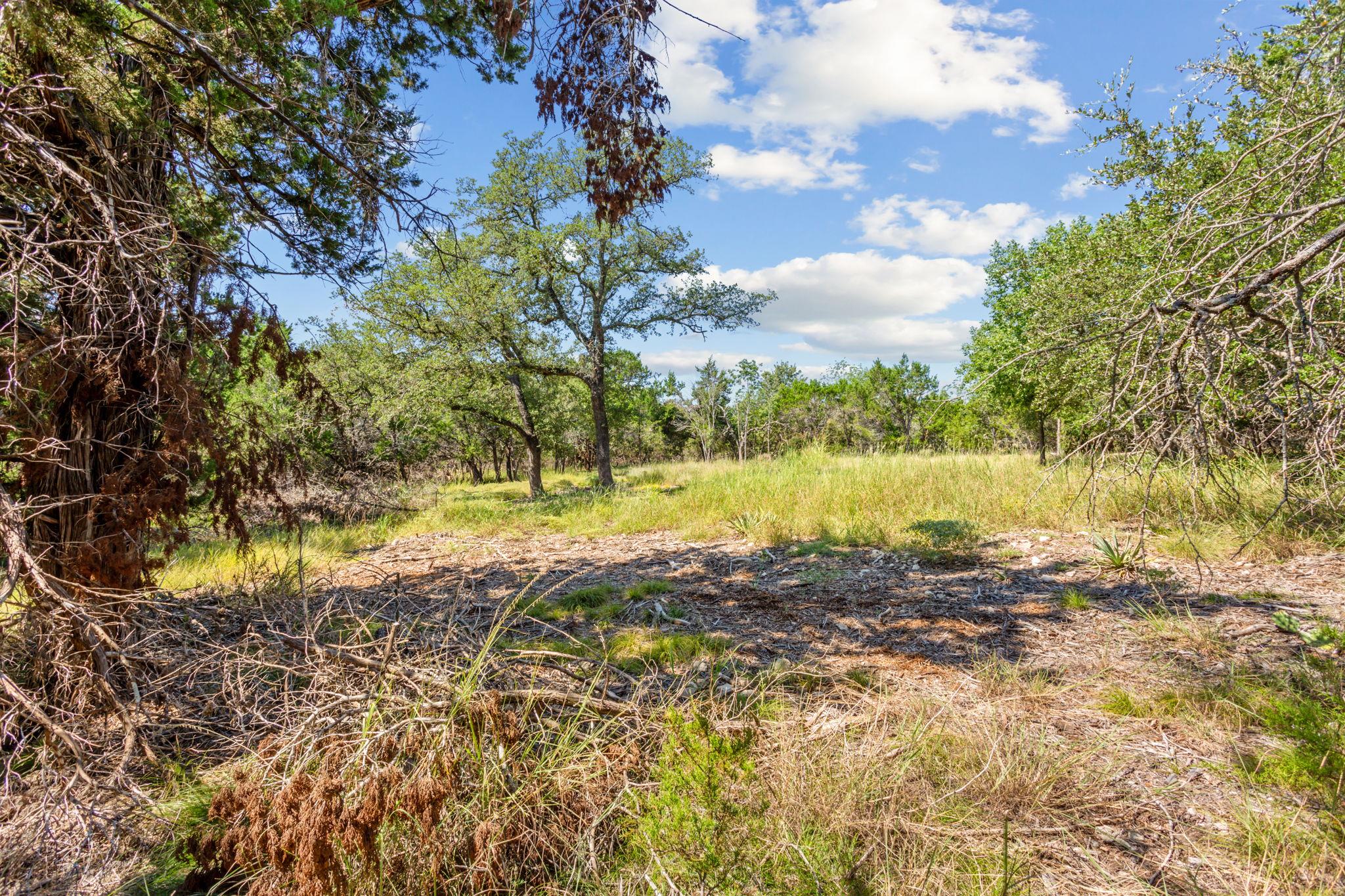 8390 Mountain Dr, Salado, TX 76571