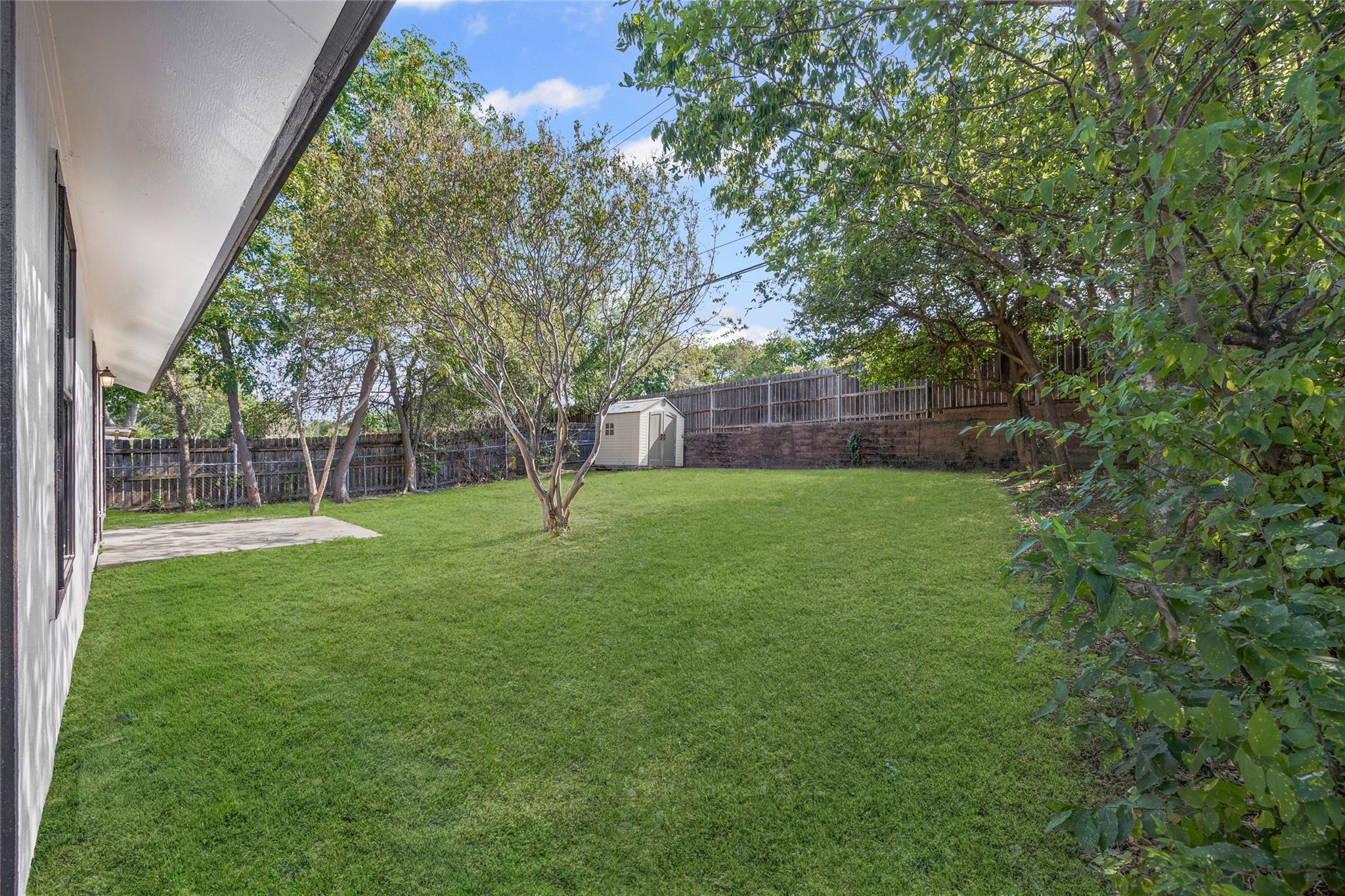 1919 Castle Gate Cir, San Marcos, TX 78666