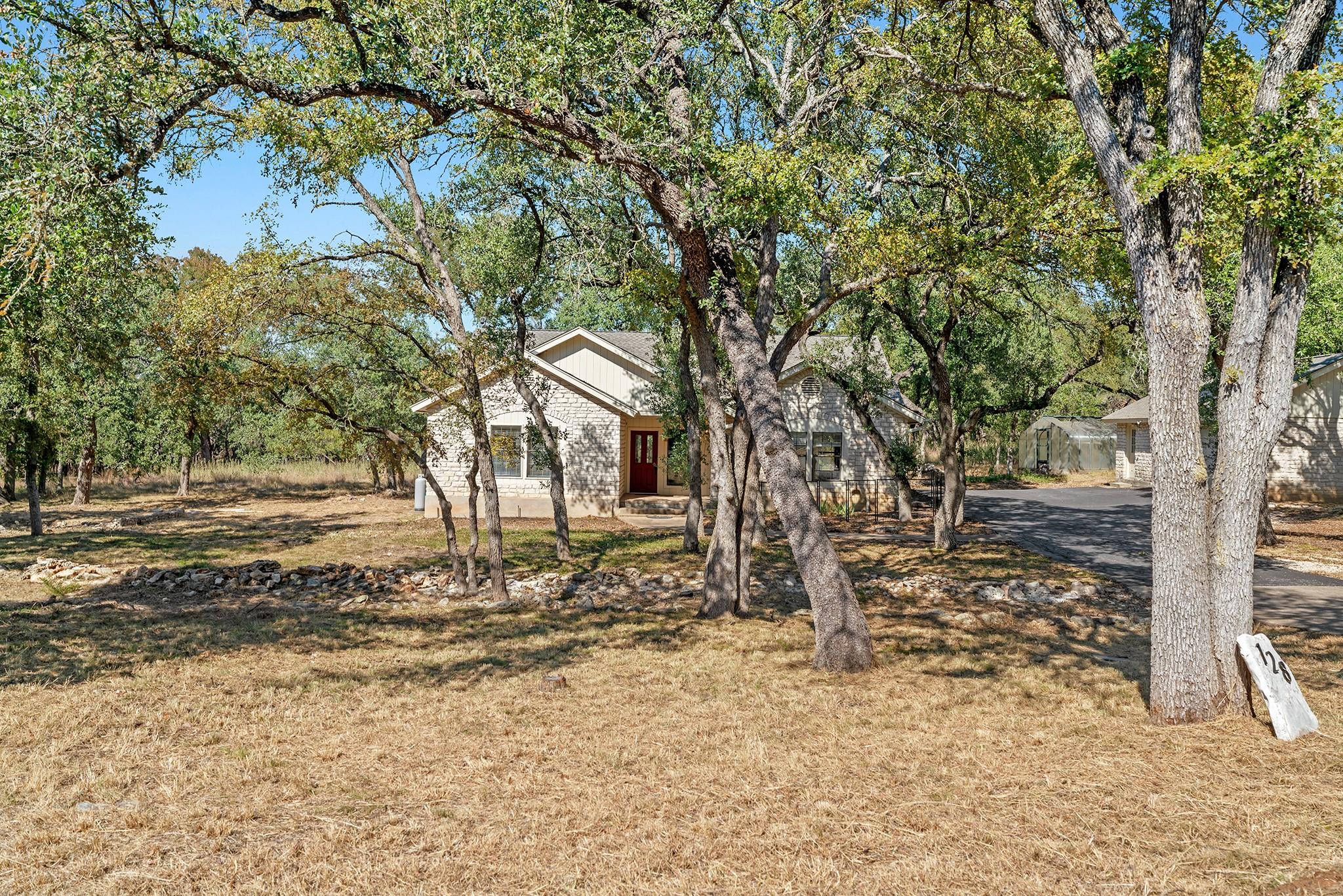 128 Mockingbird Ln, Georgetown, TX 78633