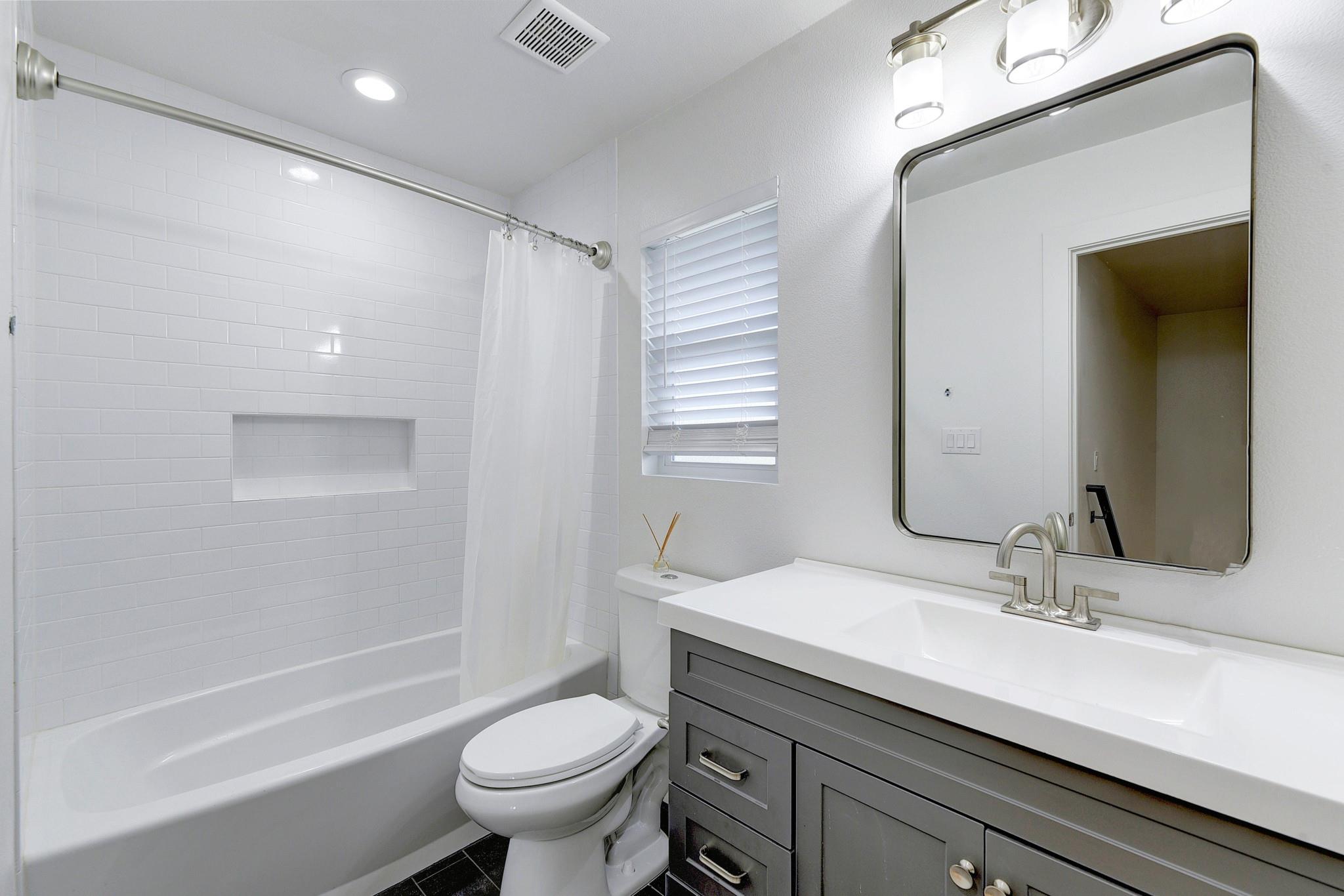 300 Lightsey Rd # 1, Austin, TX 78704