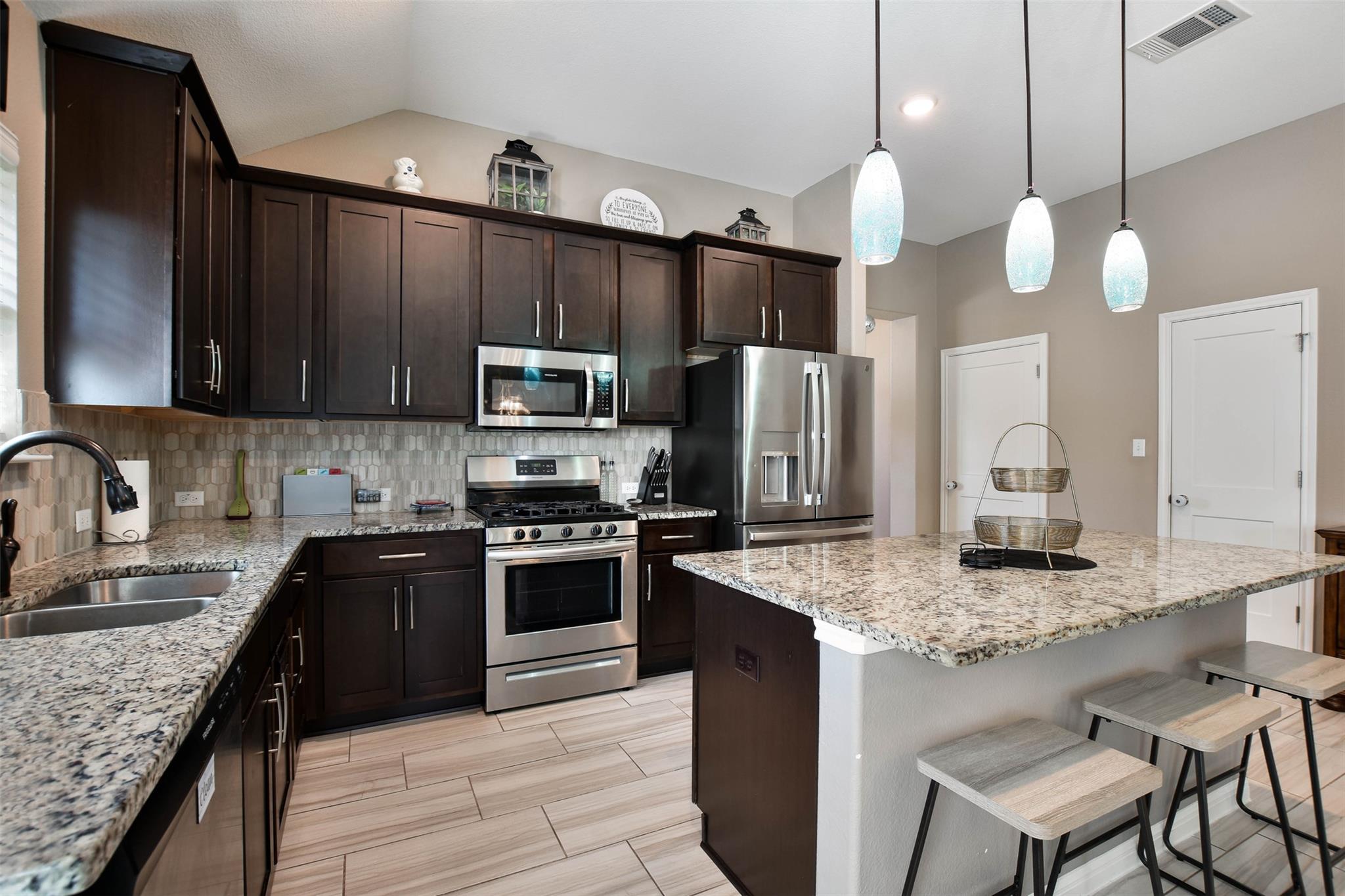 4209 Dutchman Dr, Pflugerville, TX 78660