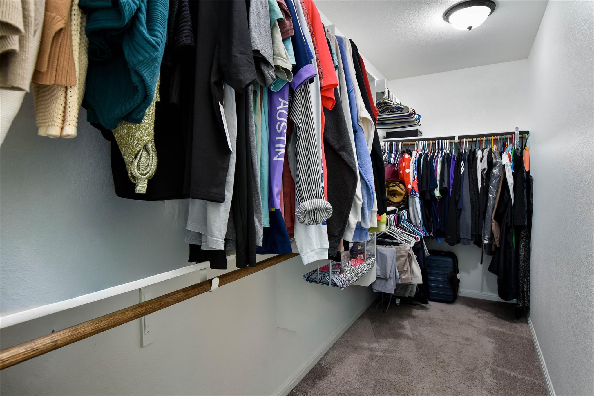 4209 Dutchman Dr, Pflugerville, TX 78660