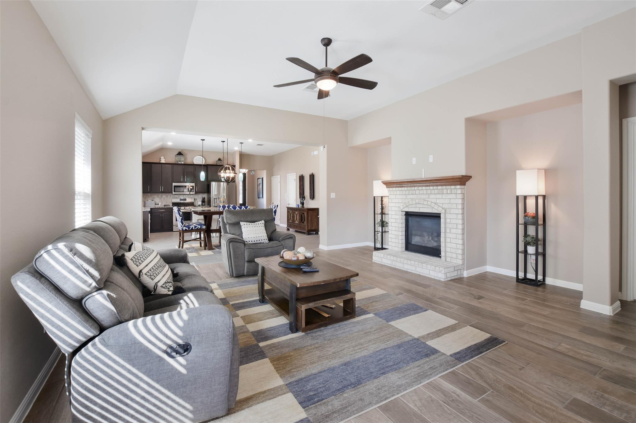 4209 Dutchman Dr, Pflugerville, TX 78660