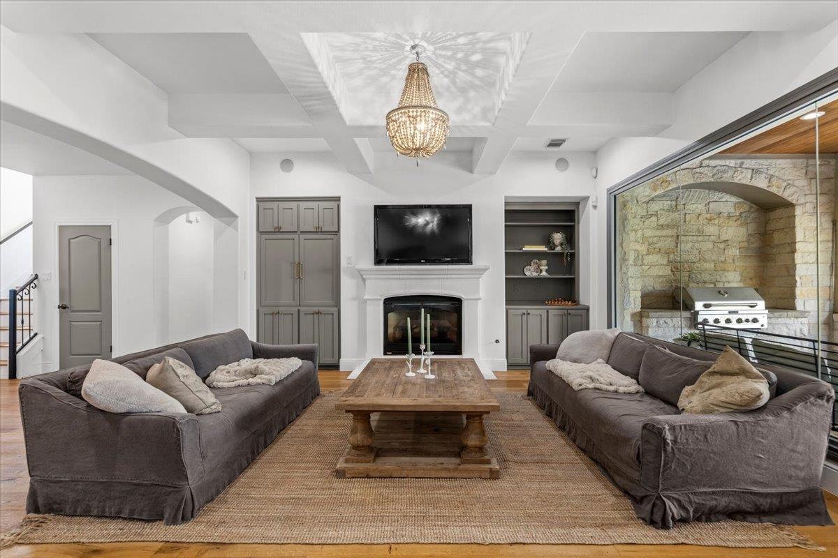 4308 Canoas Dr, Austin, TX 78730