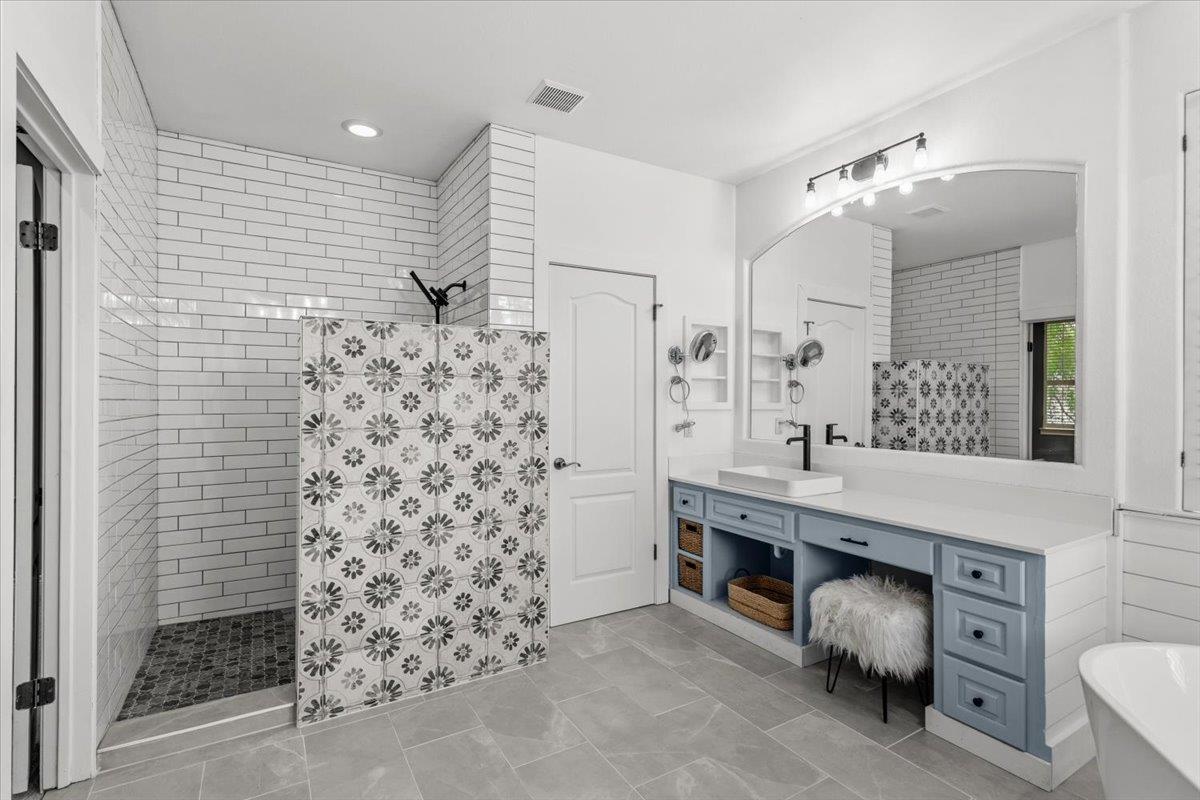 4308 Canoas Dr, Austin, TX 78730