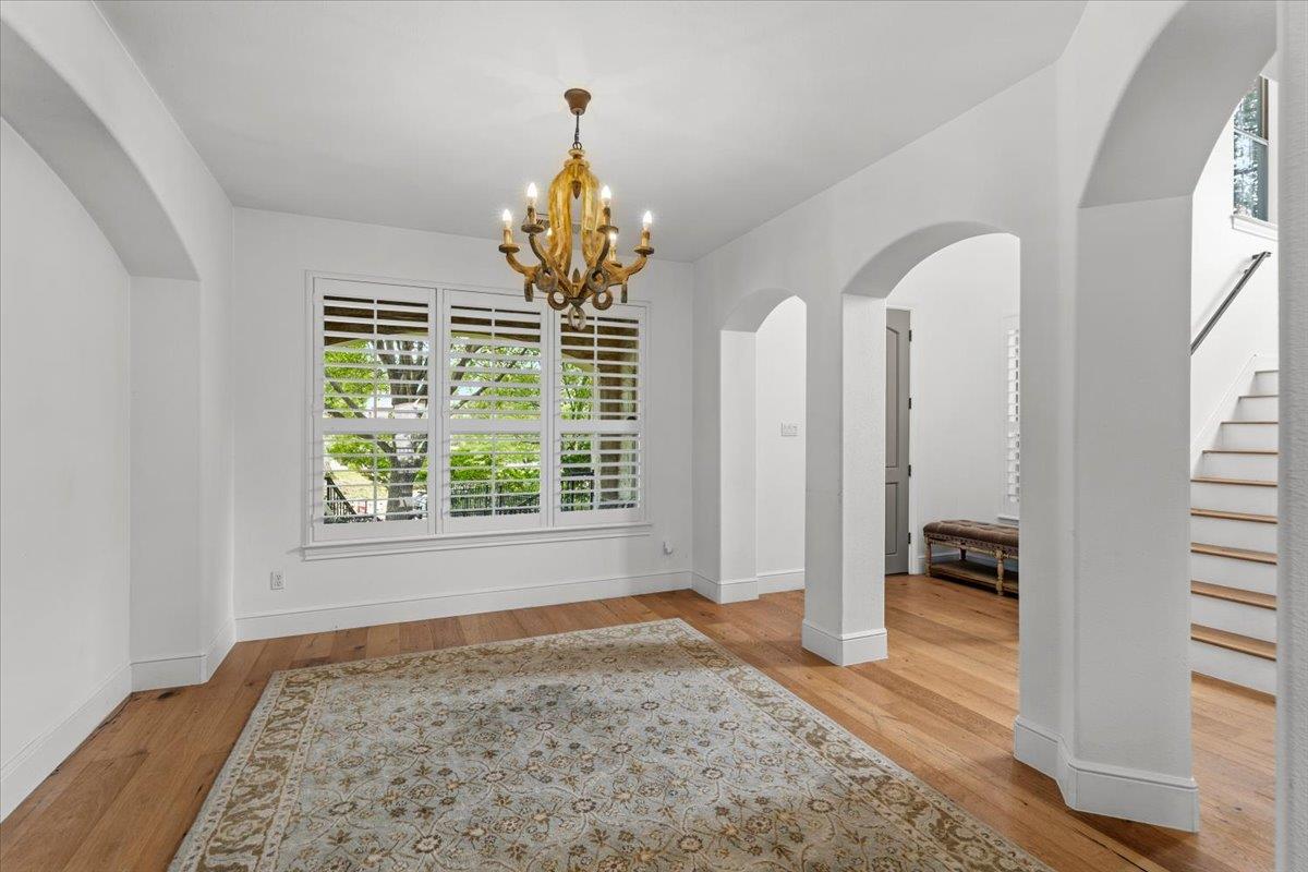 4308 Canoas Dr, Austin, TX 78730