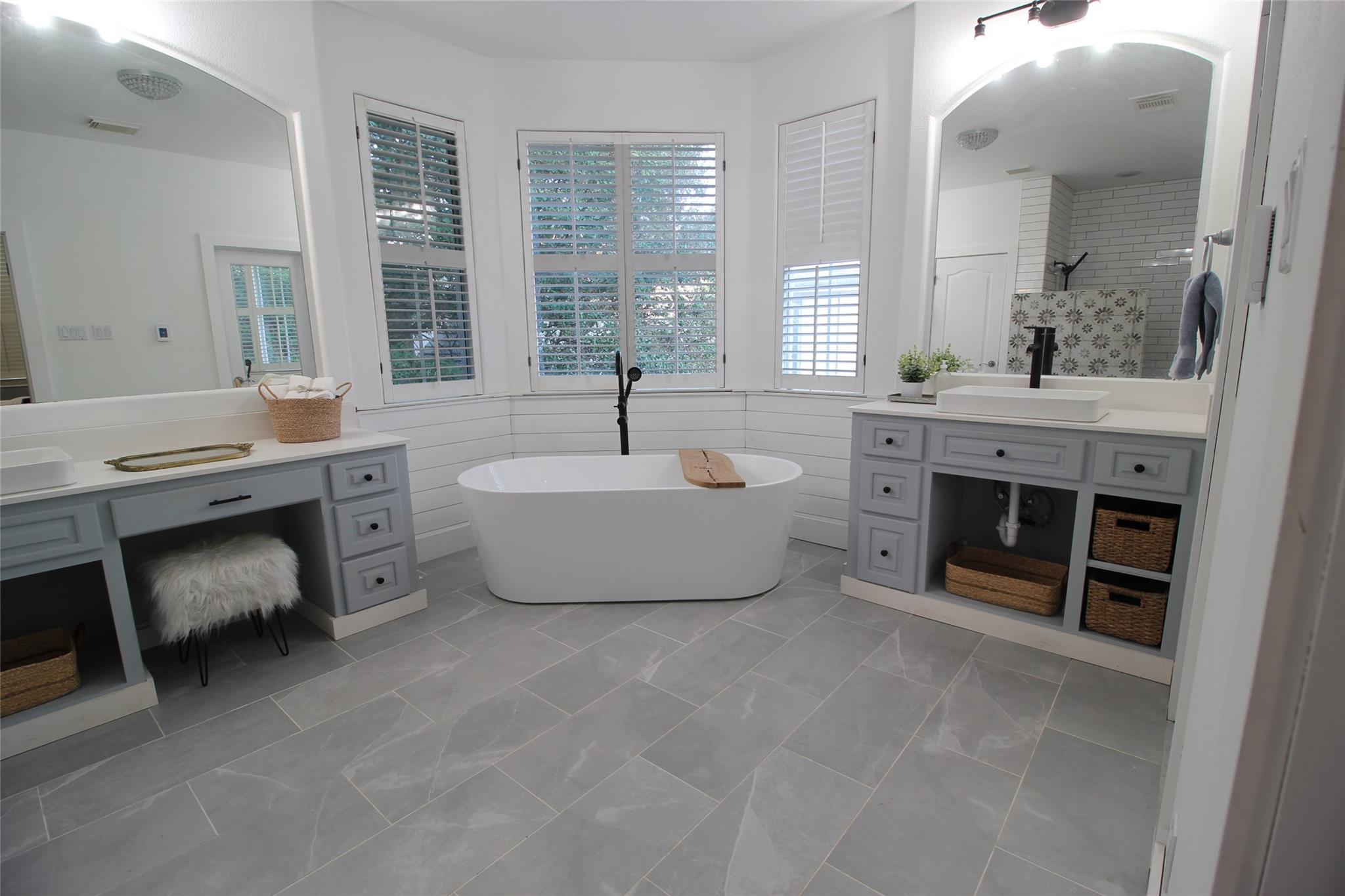 4308 Canoas Dr, Austin, TX 78730