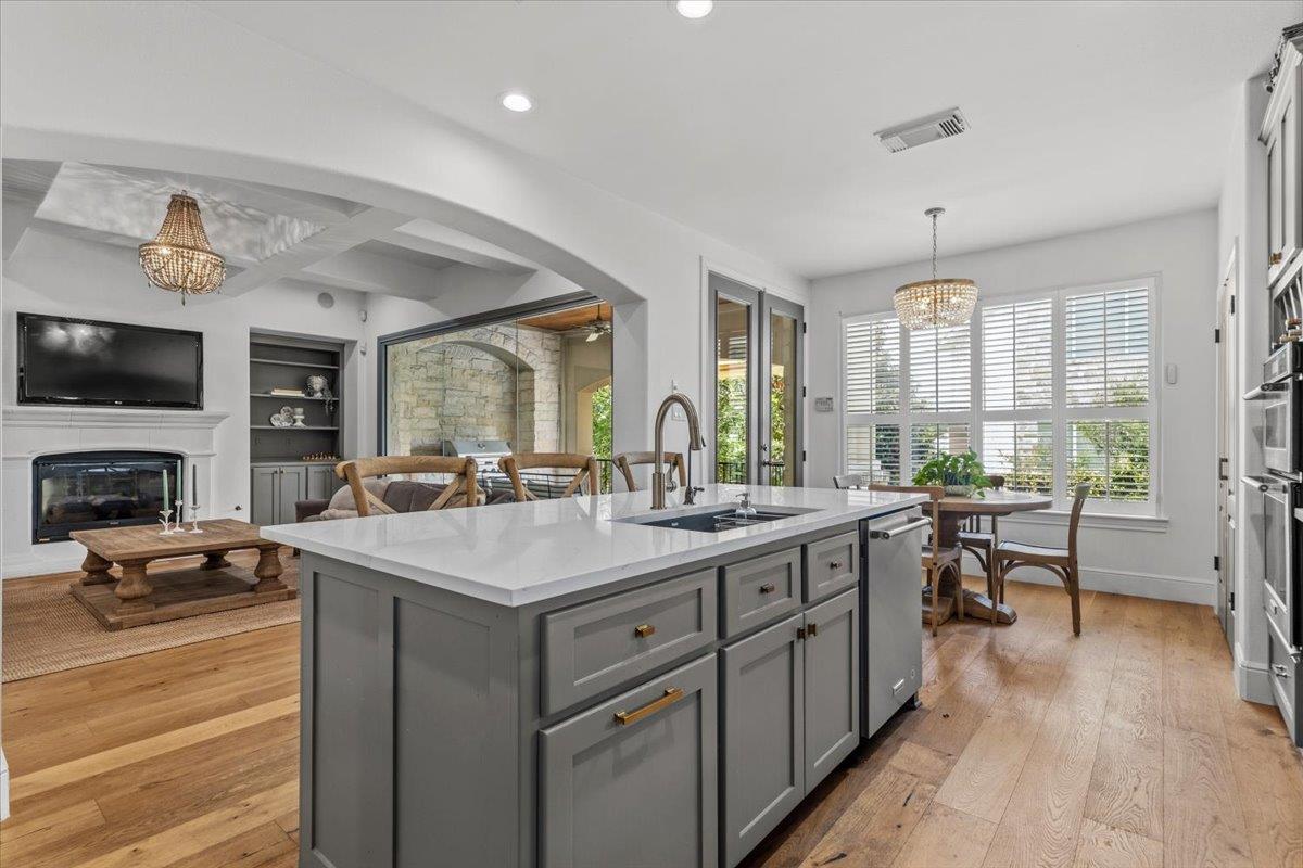 4308 Canoas Dr, Austin, TX 78730