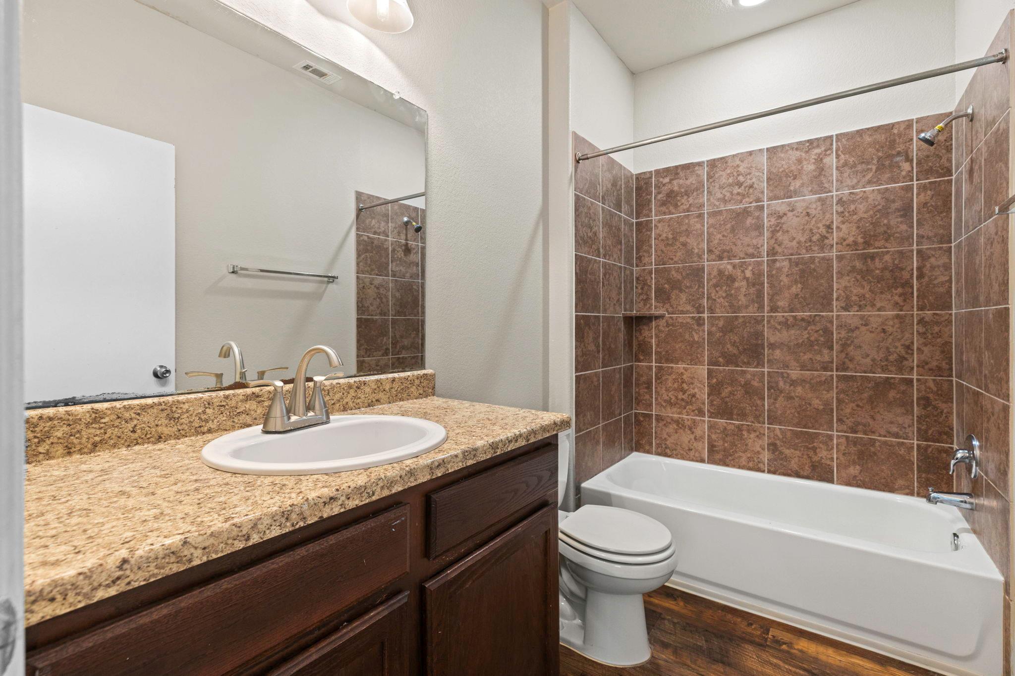 253 Eagle Brook Ln, Buda, TX 78610